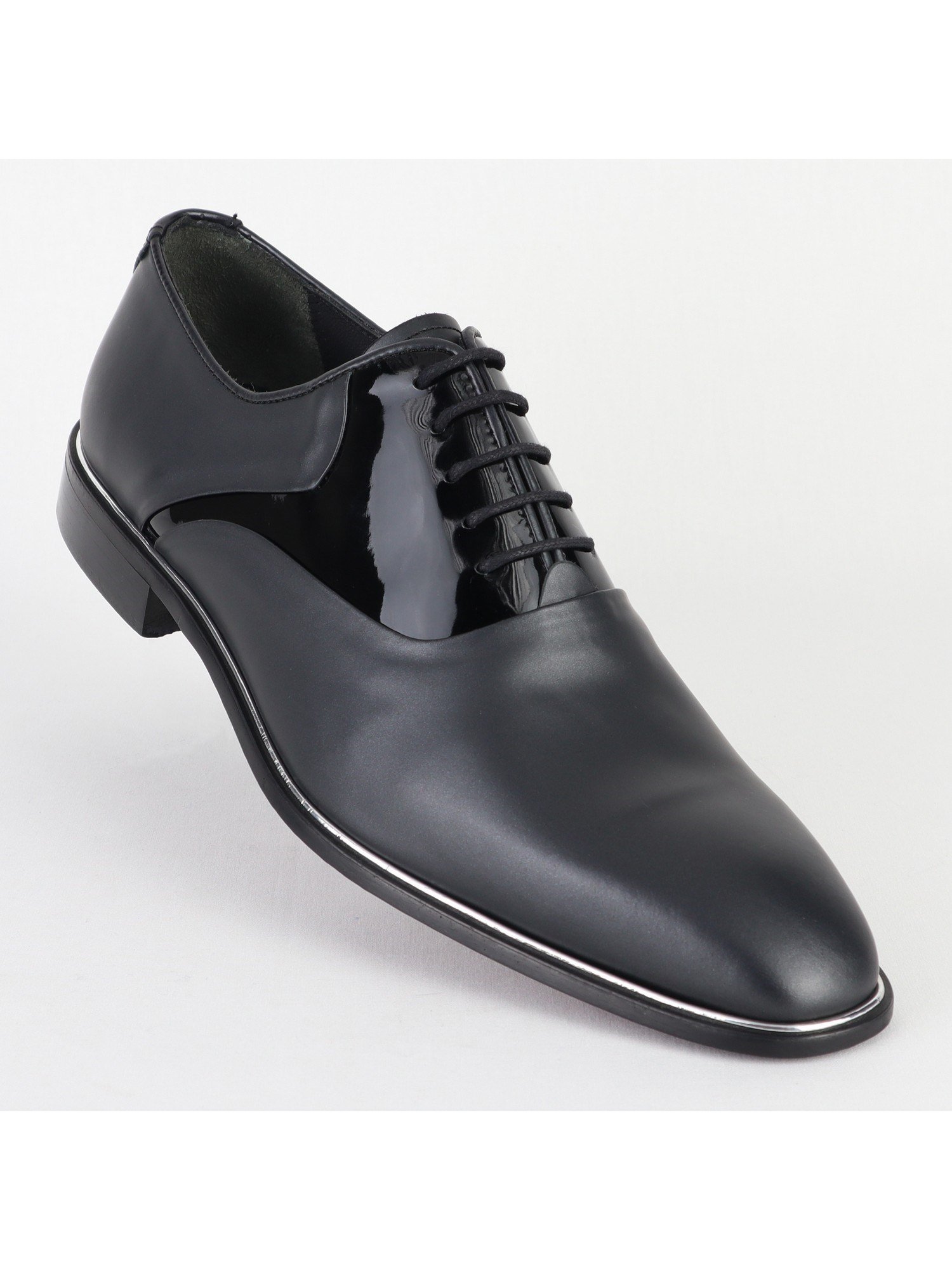 Classic Black Leather Men's Shoes Wholesale