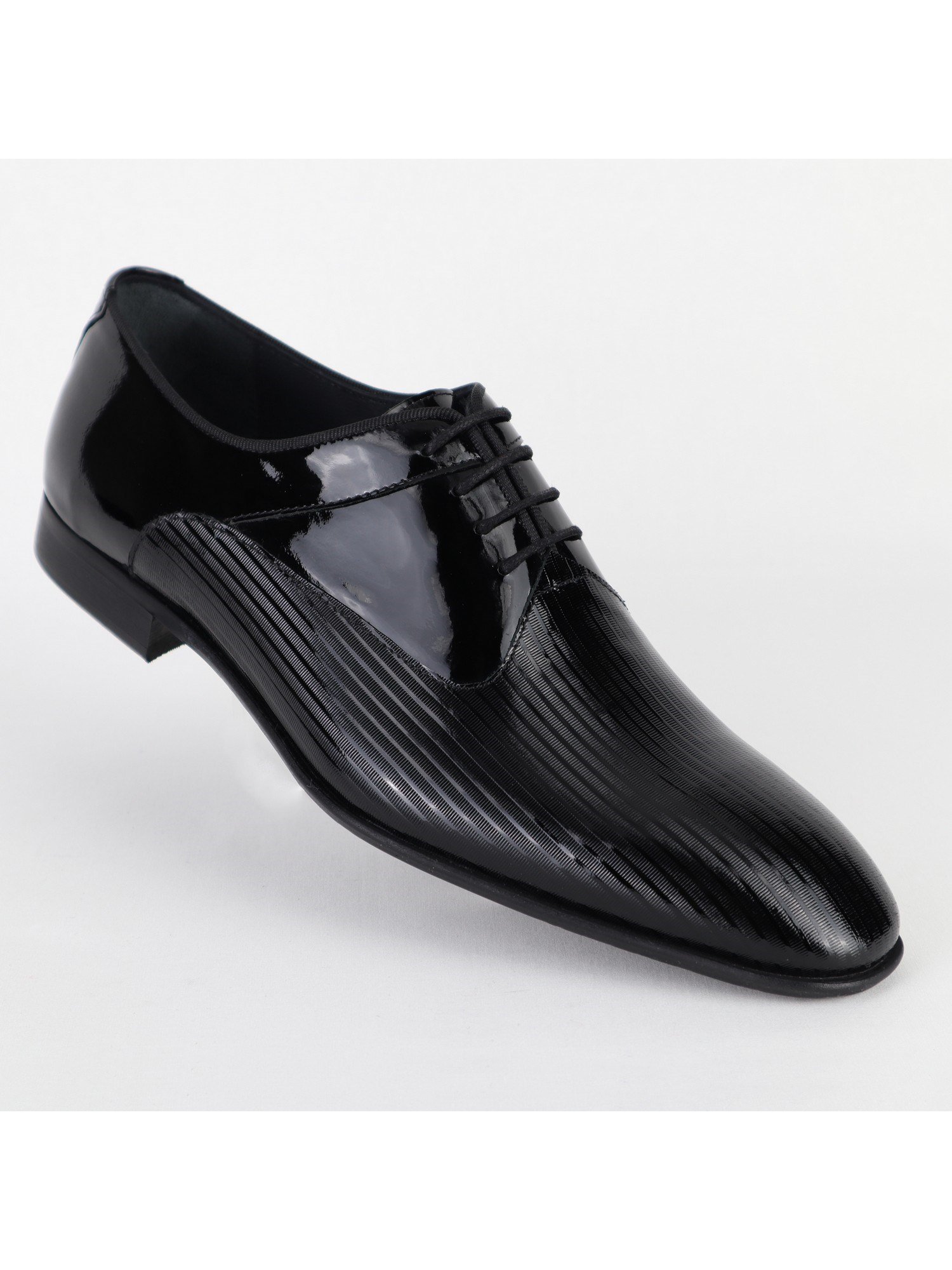 Patterned Black Leather Men's Classic Shoes Wholesale