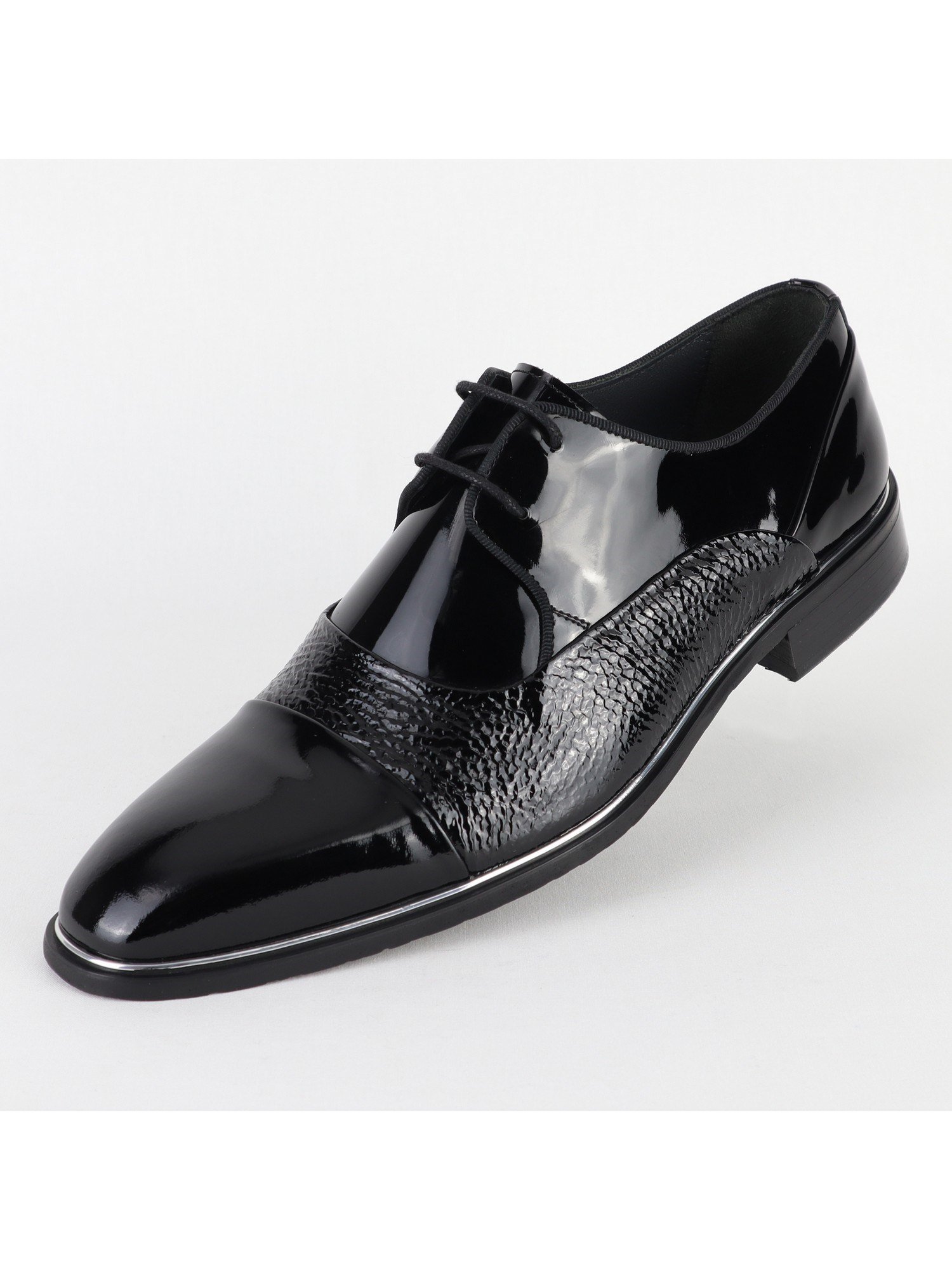 Classic Black Lace up Lustrous Leather Men's Shoes Wholesale 