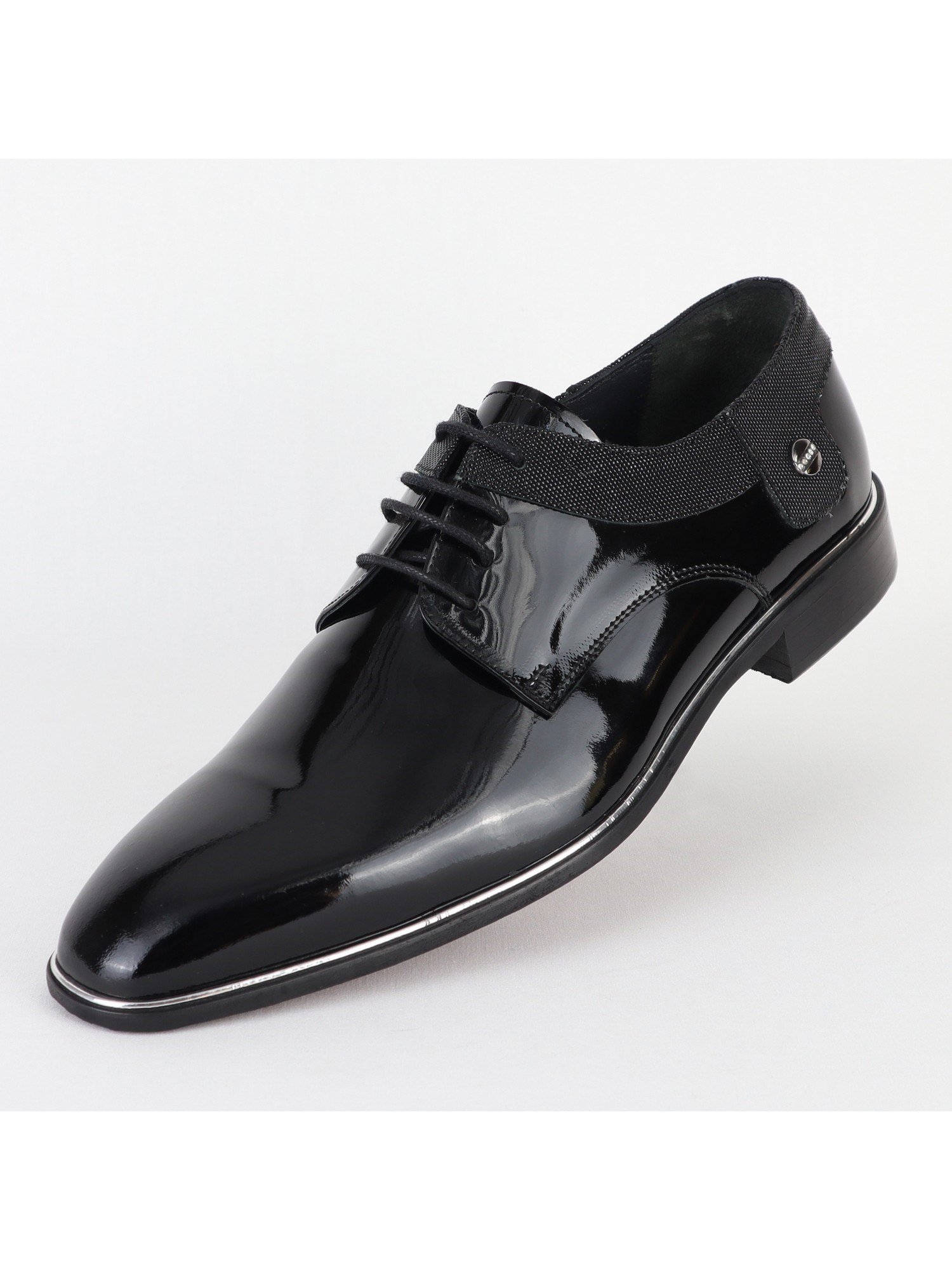 Black Lustrous Leather Men's Shoes Wholesale