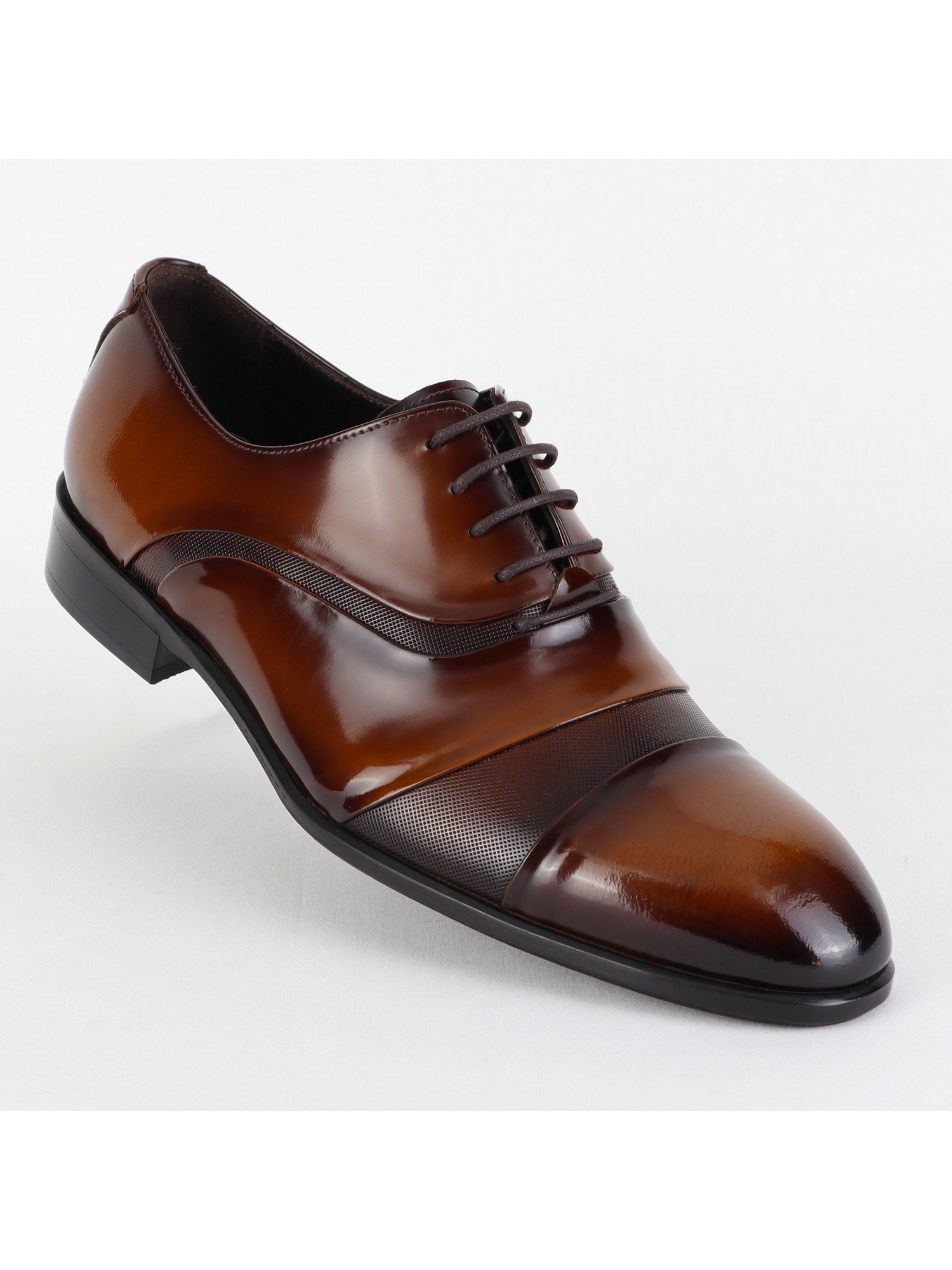 Brown Toned Lacquered Lace Up Leather Men’s Shoes Wholesale