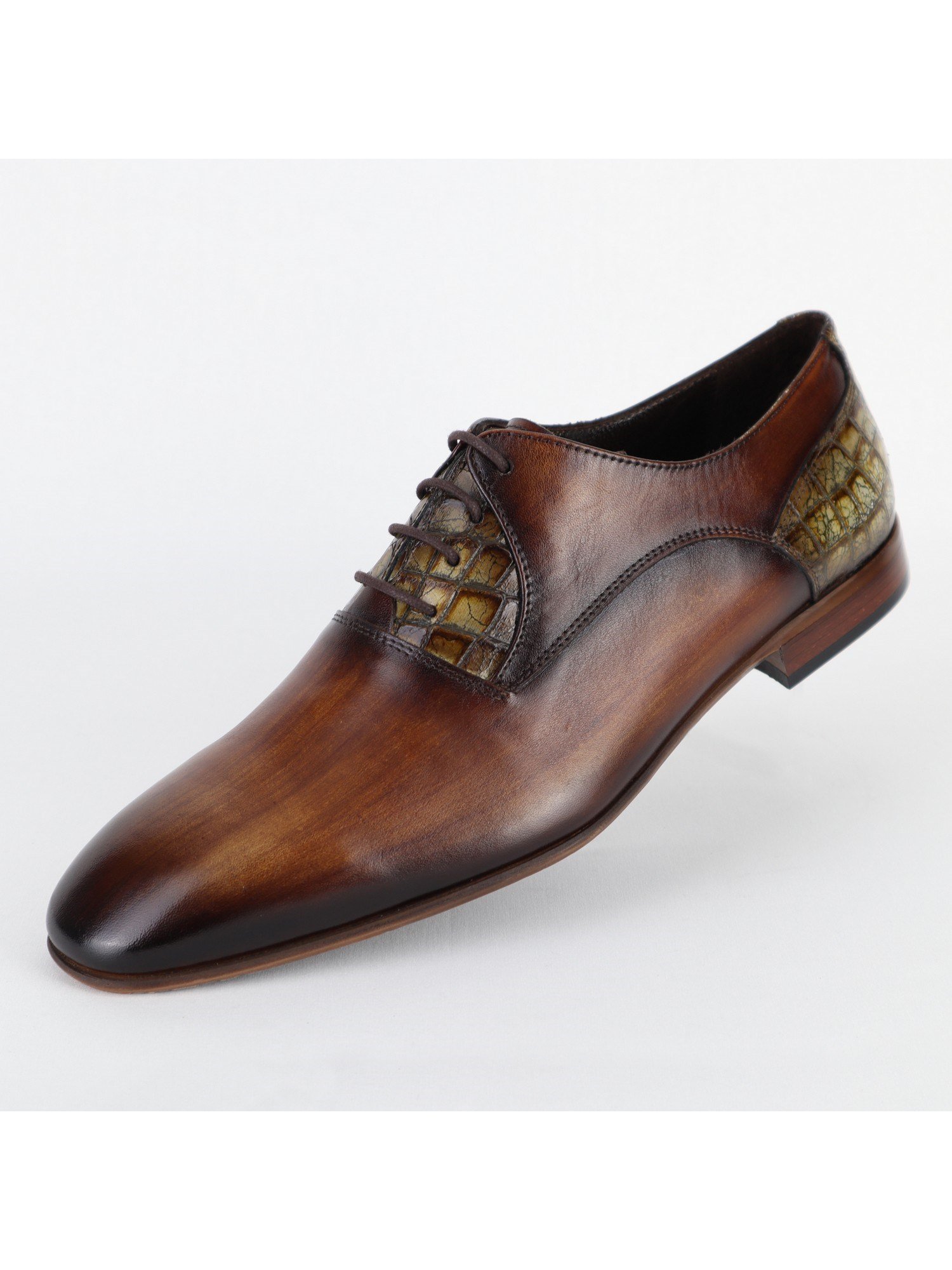 Brown Men's Classic Leather Shoes Wholesale