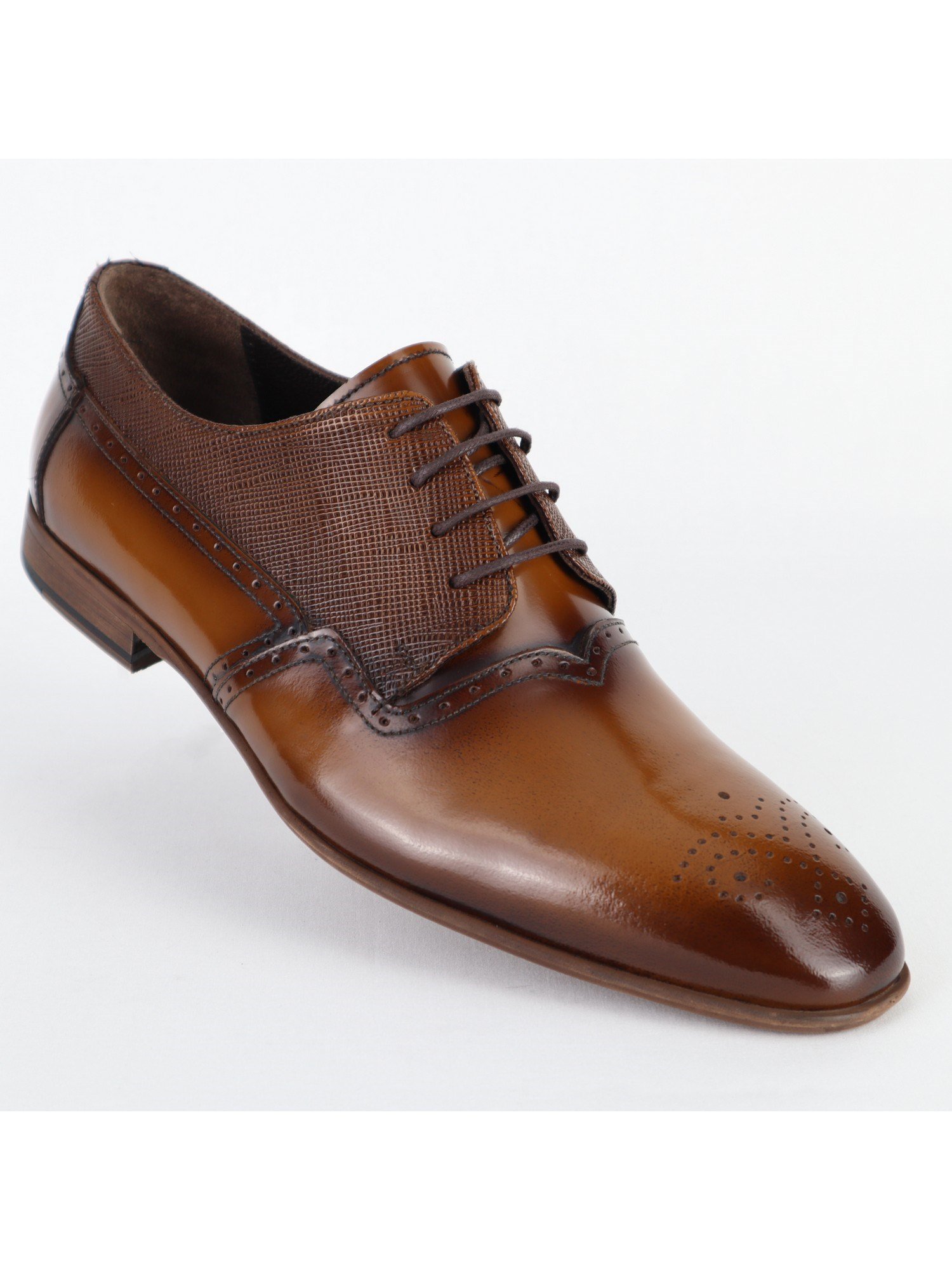 Brown Classic Men's Leather Shoes Wholesale