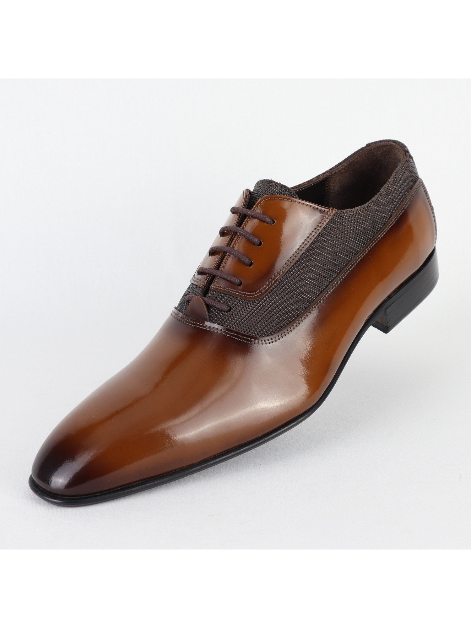Brown Toned Lace Up Leather Men's Shoes Wholesale