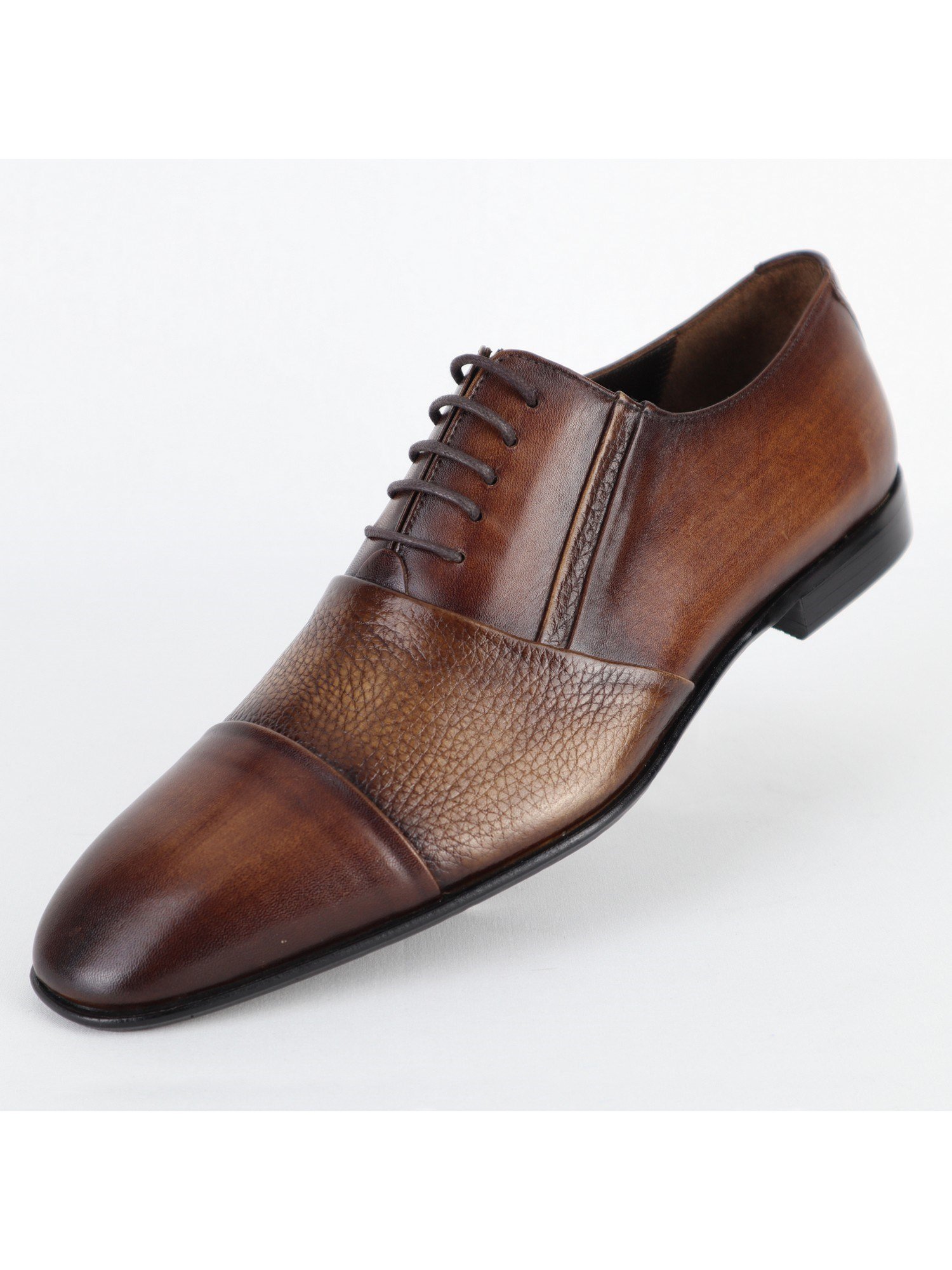 Brown Toned Lace Up Leather Men's Shoes Wholesale