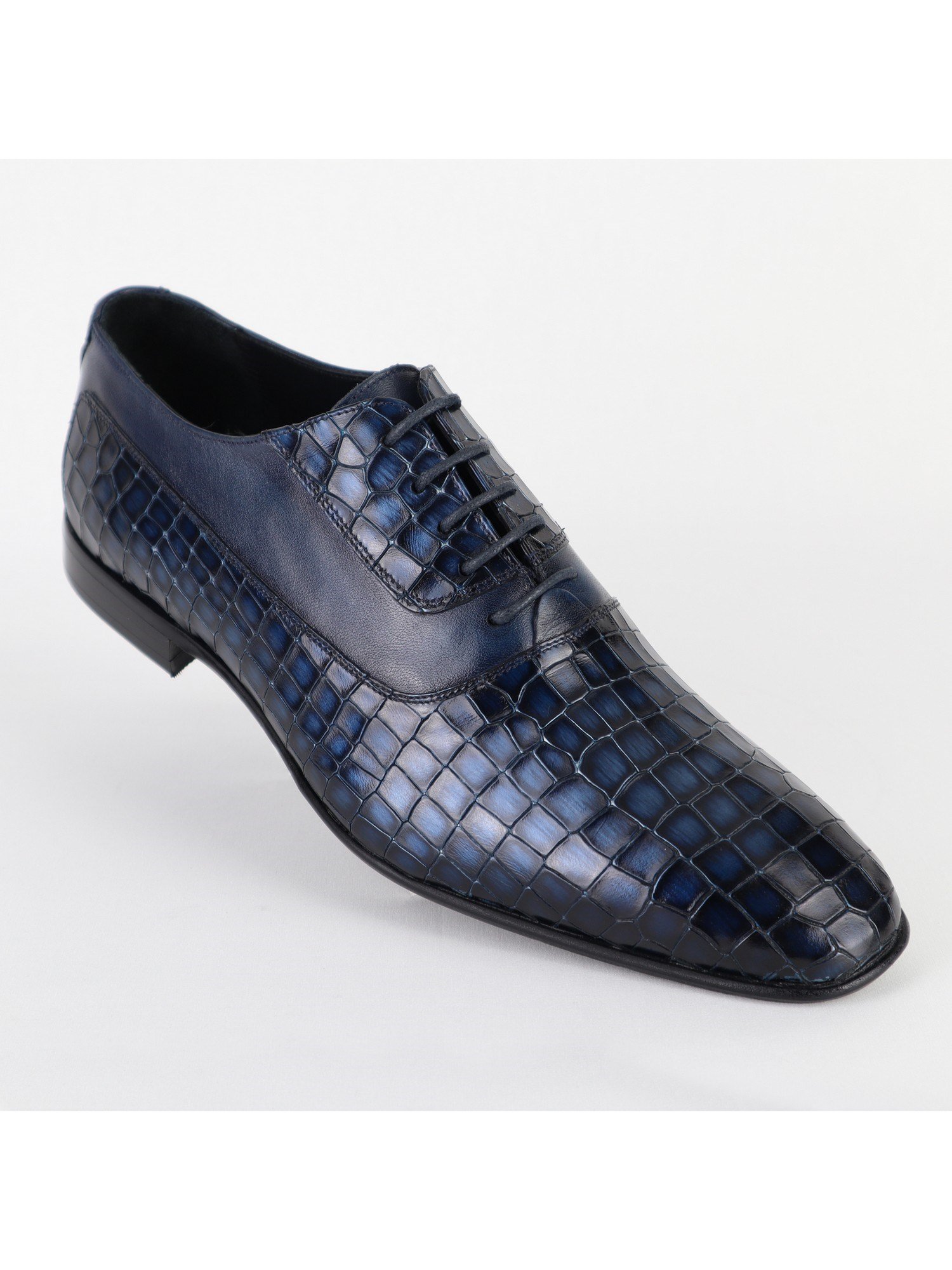 Patterned Dark-Blue Leather Men's Shoes Wholesale