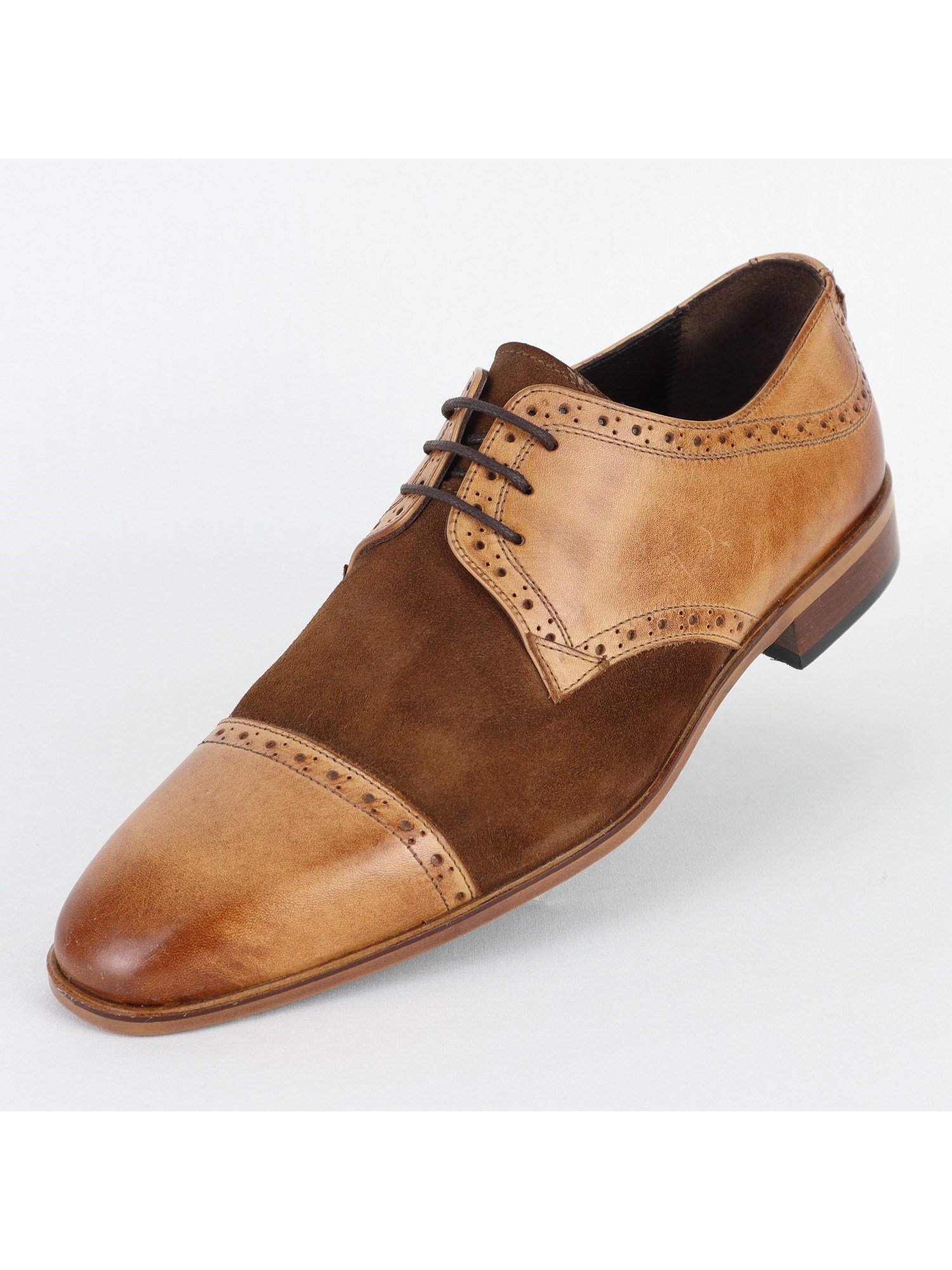 Leather Suede Snuff-Colored Men's Shoes Wholesale
