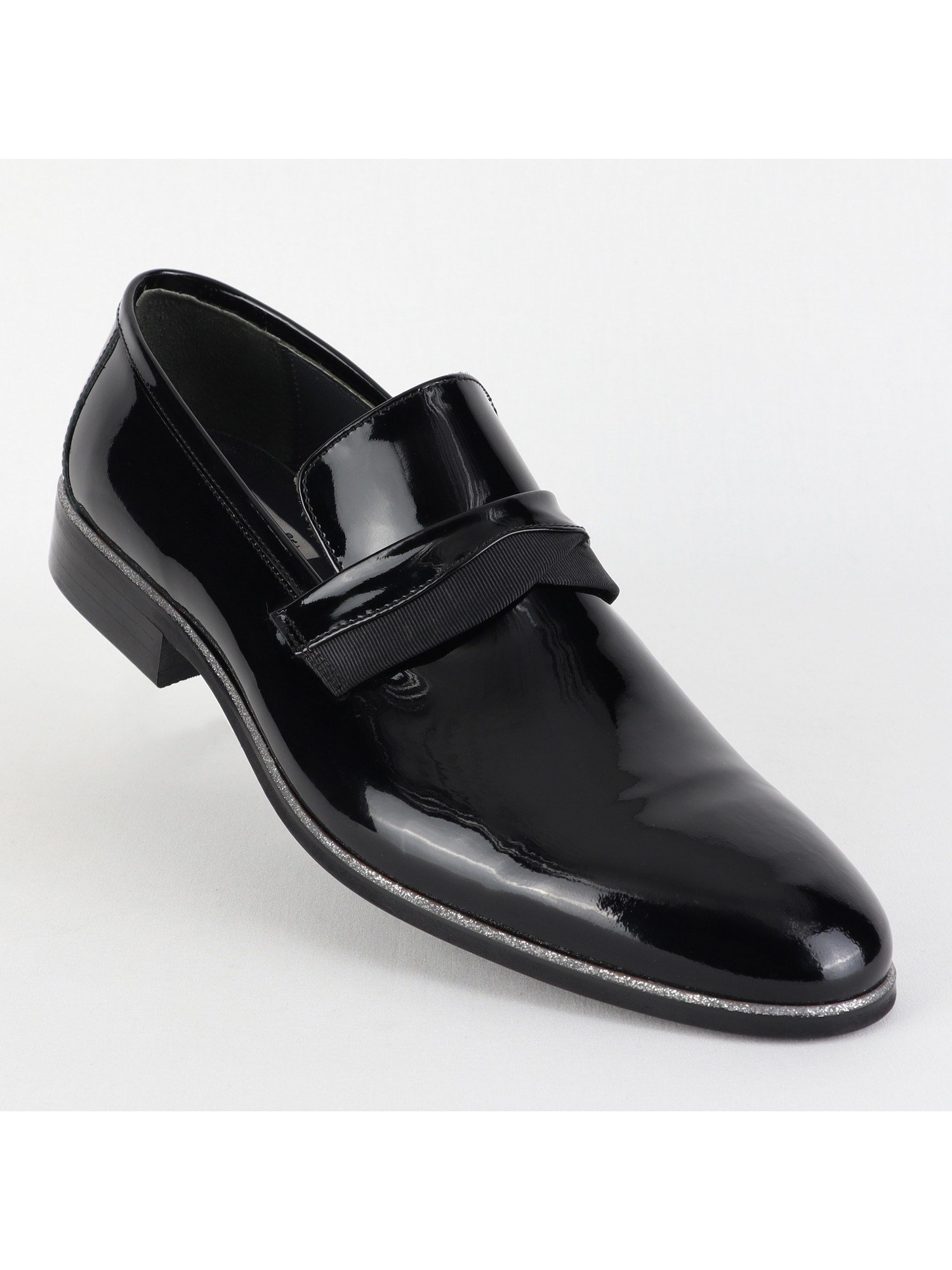 Black Lacquered Classic Leather Men’s Shoes Wholesale