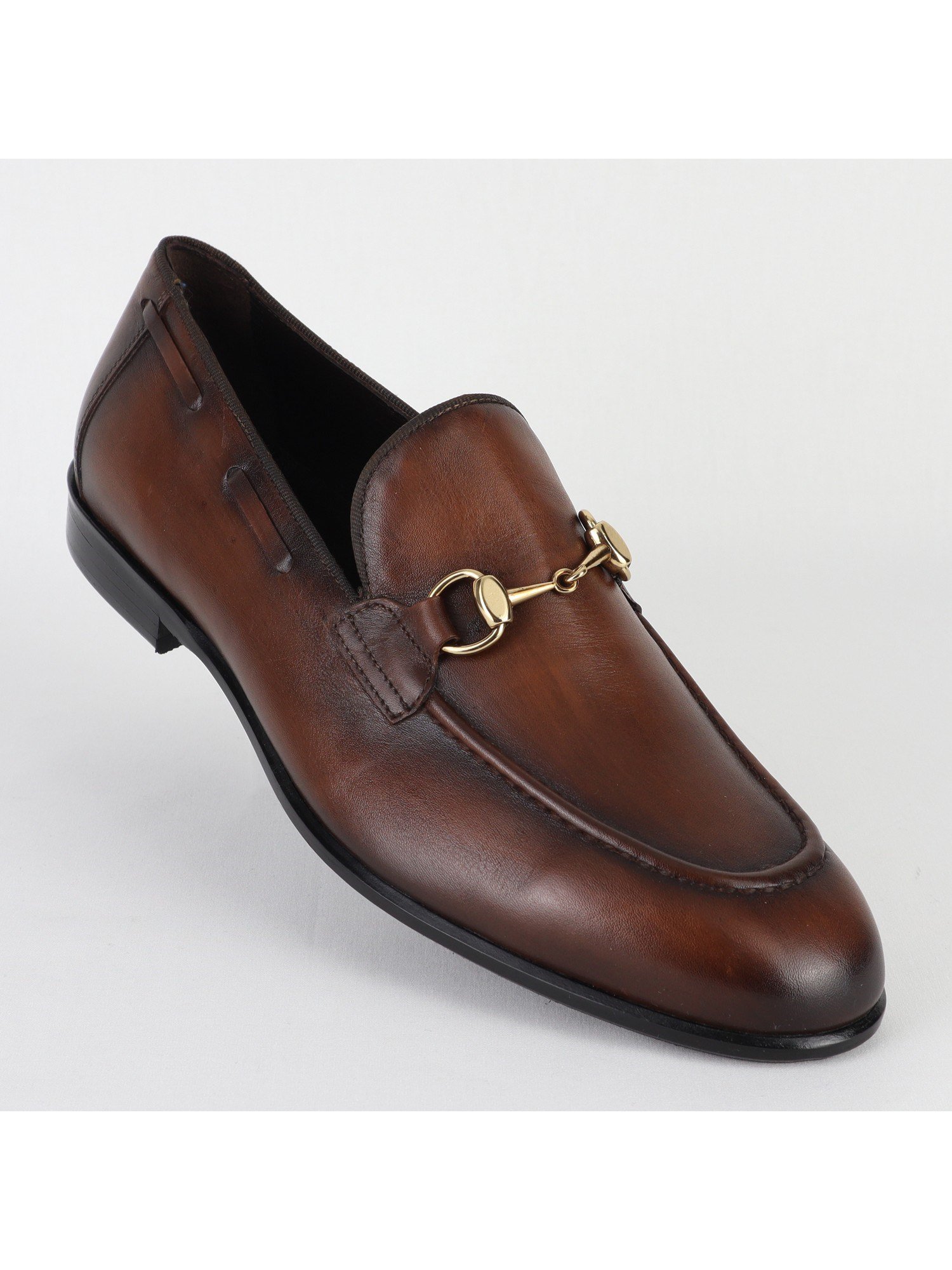 Brown Buckled Classic Leather Men’s Shoes Wholesale