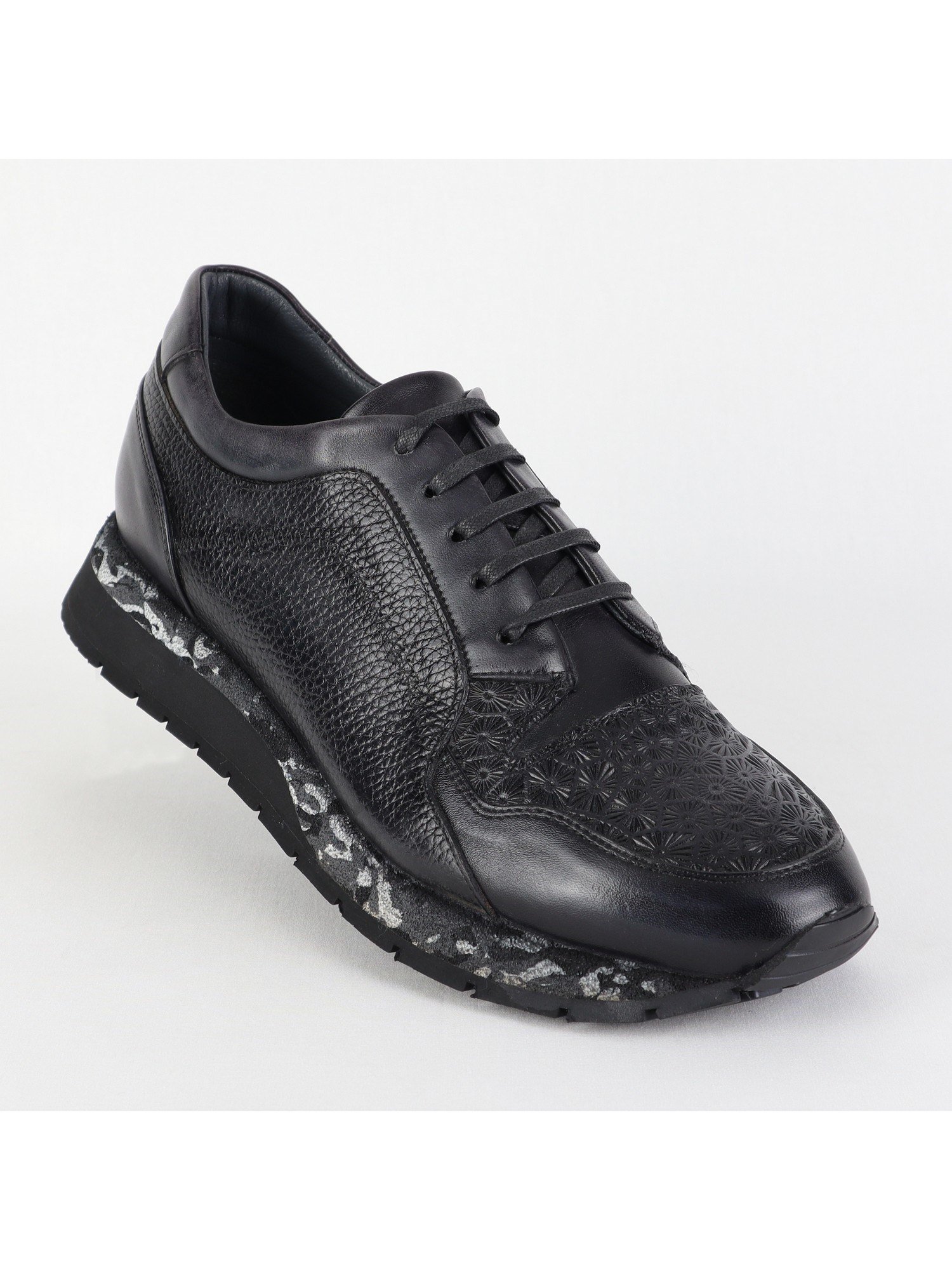 Camouflage Patterned Sole Black Leather Men’s Shoes Wholesale