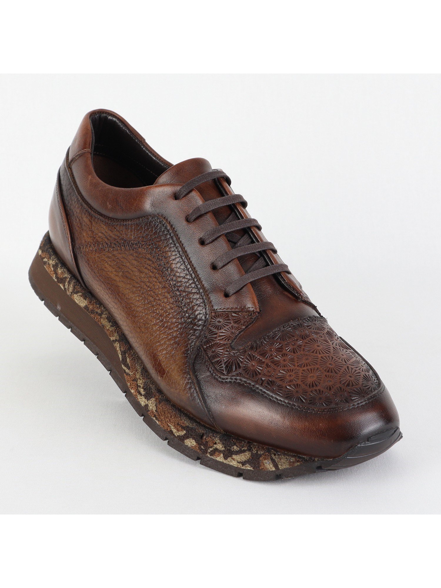 Brown Toned Camouflage Patterned Sole Leather Men’s Shoes Wholesale