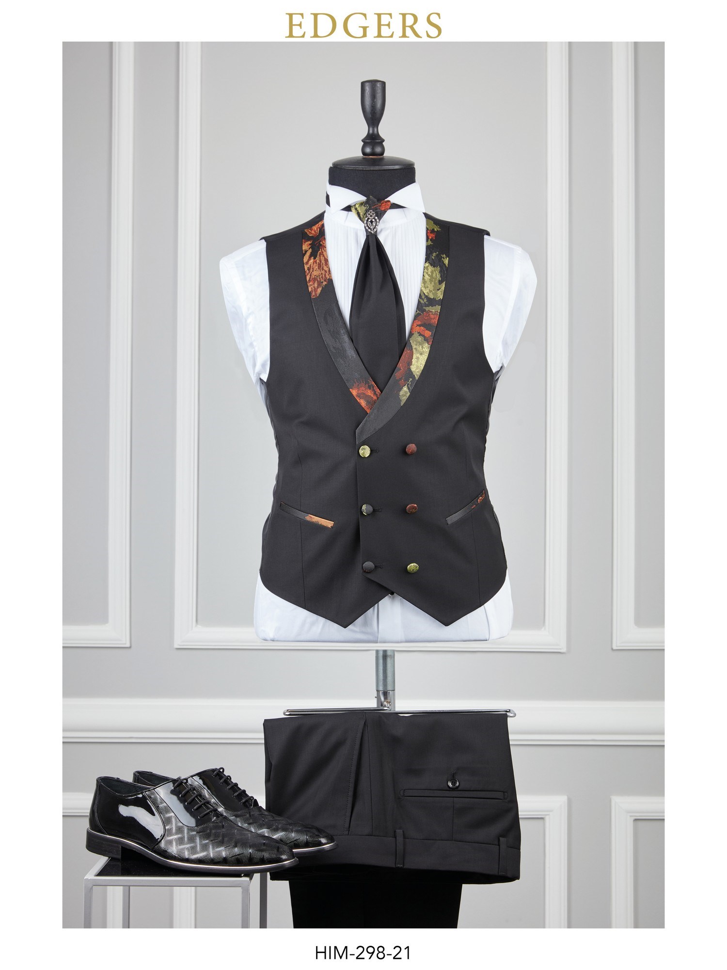Black Flower-Patterned Wedding Suit Wholesale