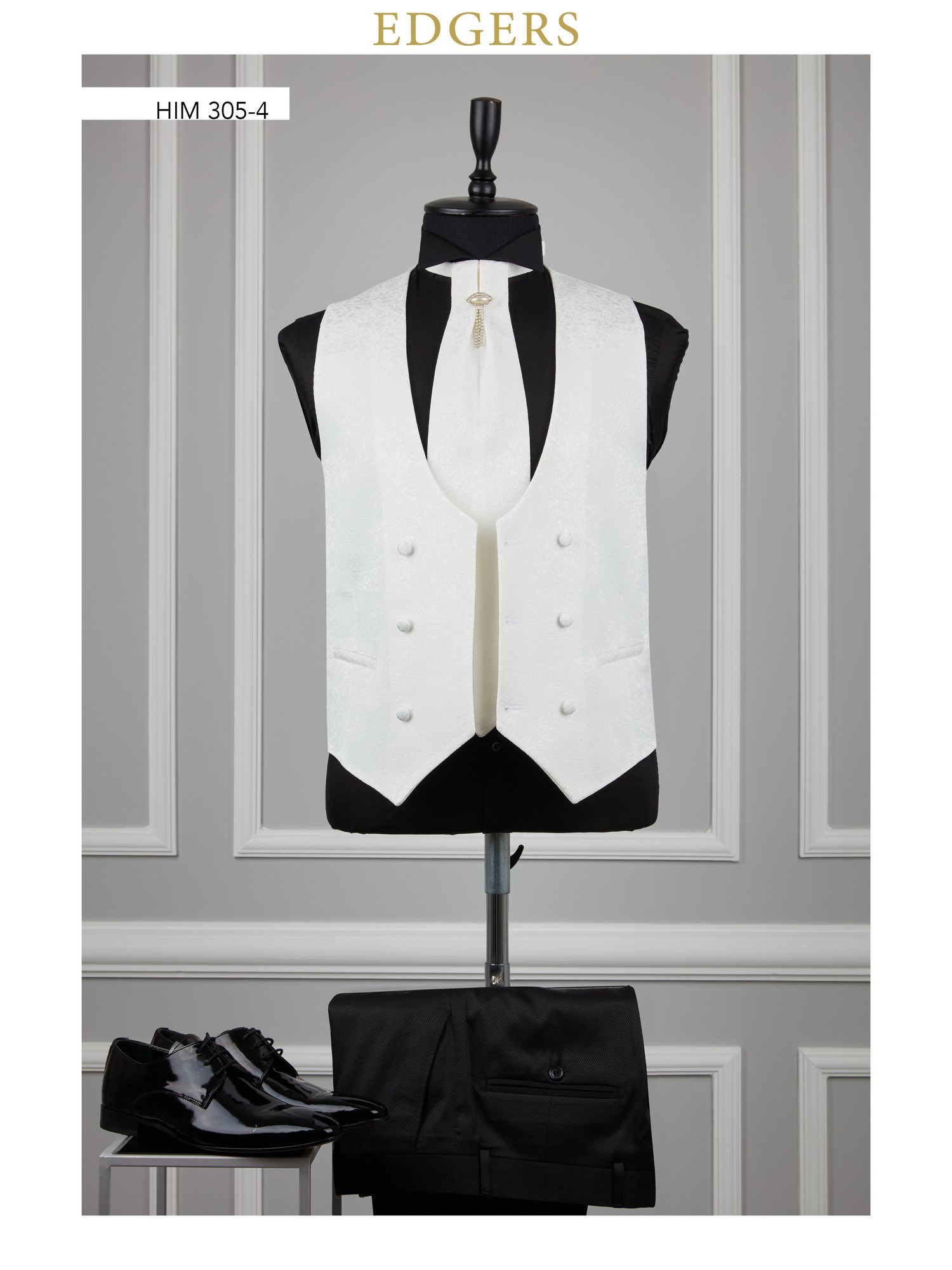 One-Button Black White Wedding Suit Wholesale