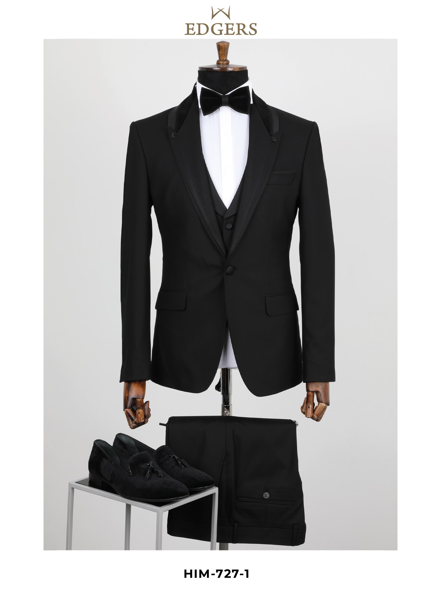 Black Velvet Detailed Tuxedo Wholesale 