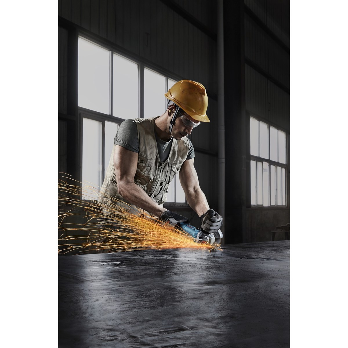 BOSCHBosch GWS 9 115S 115 mm Devir Ayarlı Avuç Taşlama