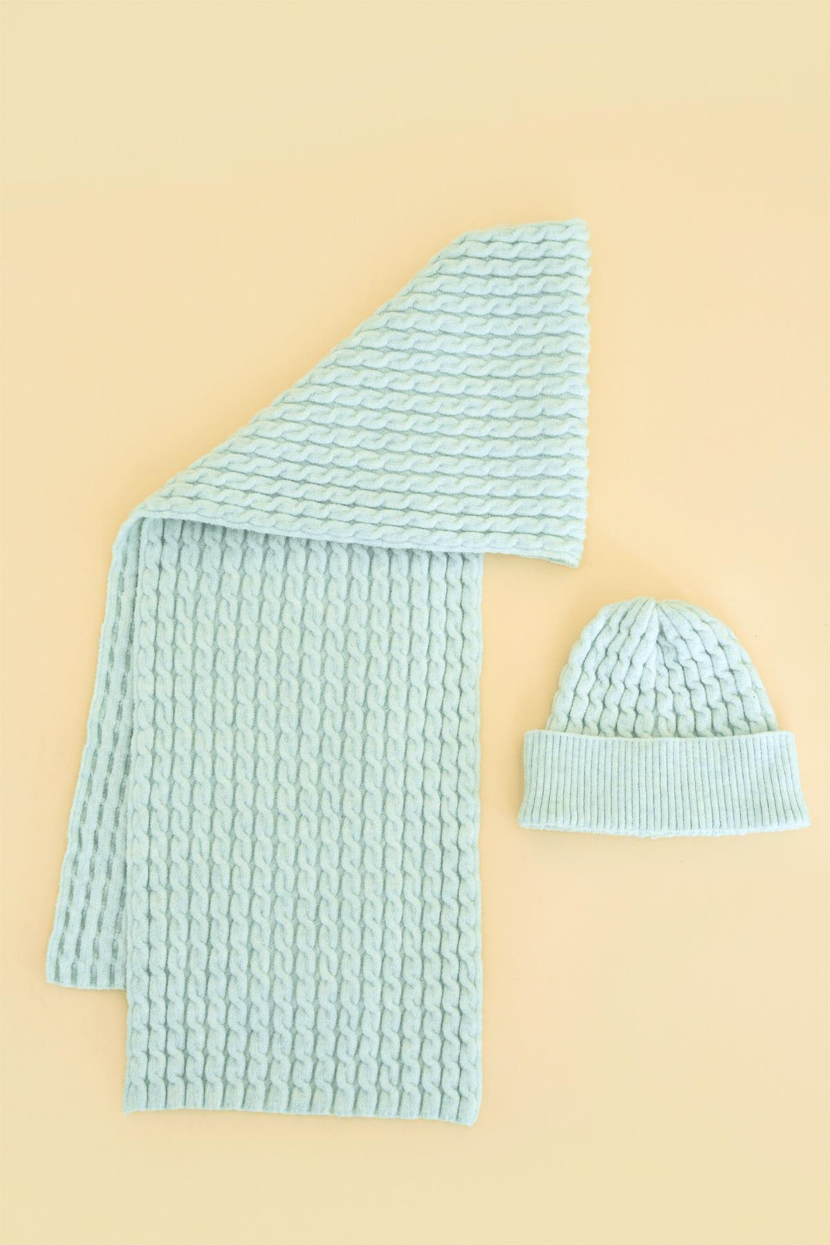 Chuba Çocuk Saç Örgü Yumuşak Tuşe Triko Atkı Bere Takımı 7-9 & 10-12 Yaş Mint CHKIDS103