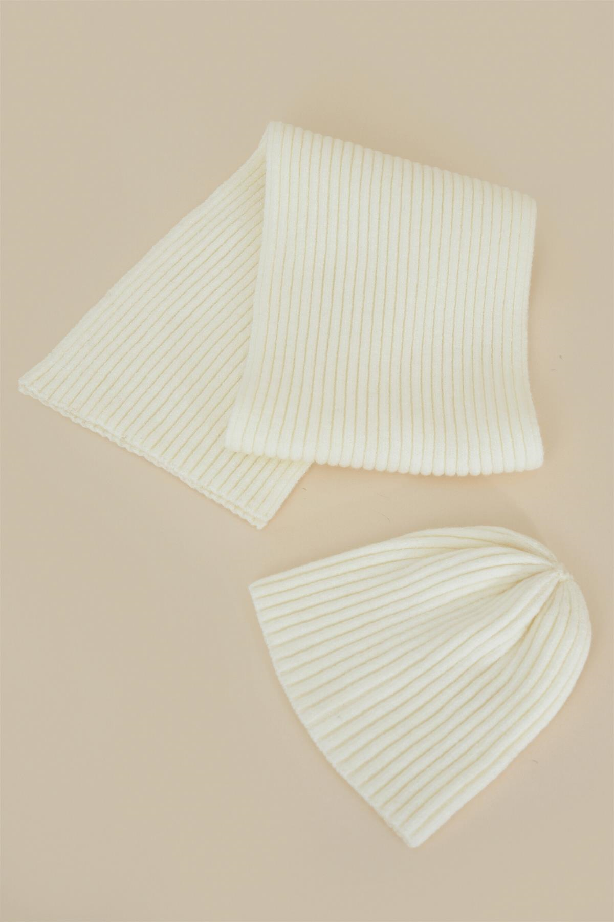 Chuba Çocuk Yumuşak Tuşeli Fitilli Atkı Bere Takımı 3-6 Yaş Ekru CHKIDS101