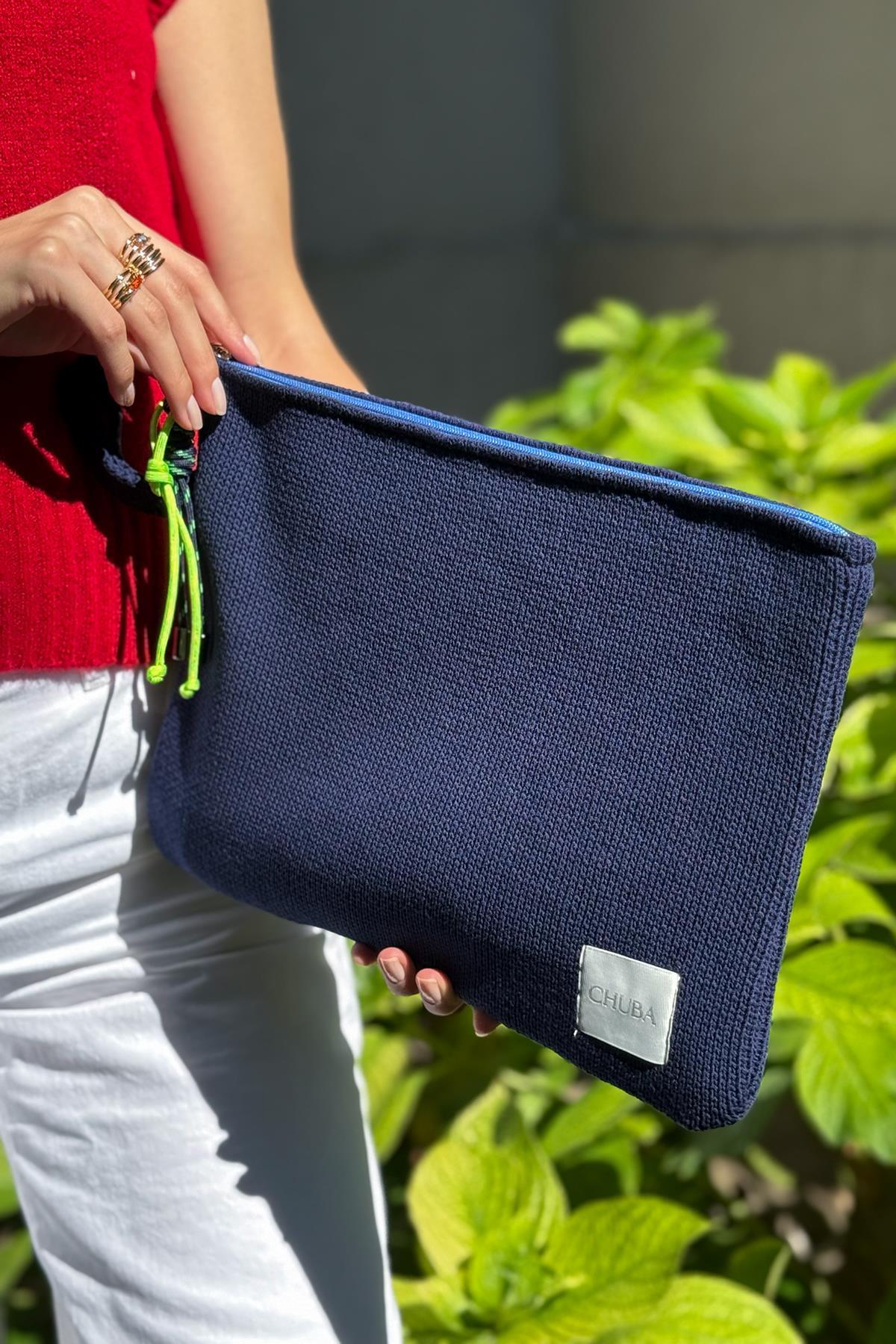 Chuba Dokulu Triko Aksesuarlı Laptop & Macbook & Tablet Kılıfı 13”-14” Inç Uyumlu Lacivert CHAX823