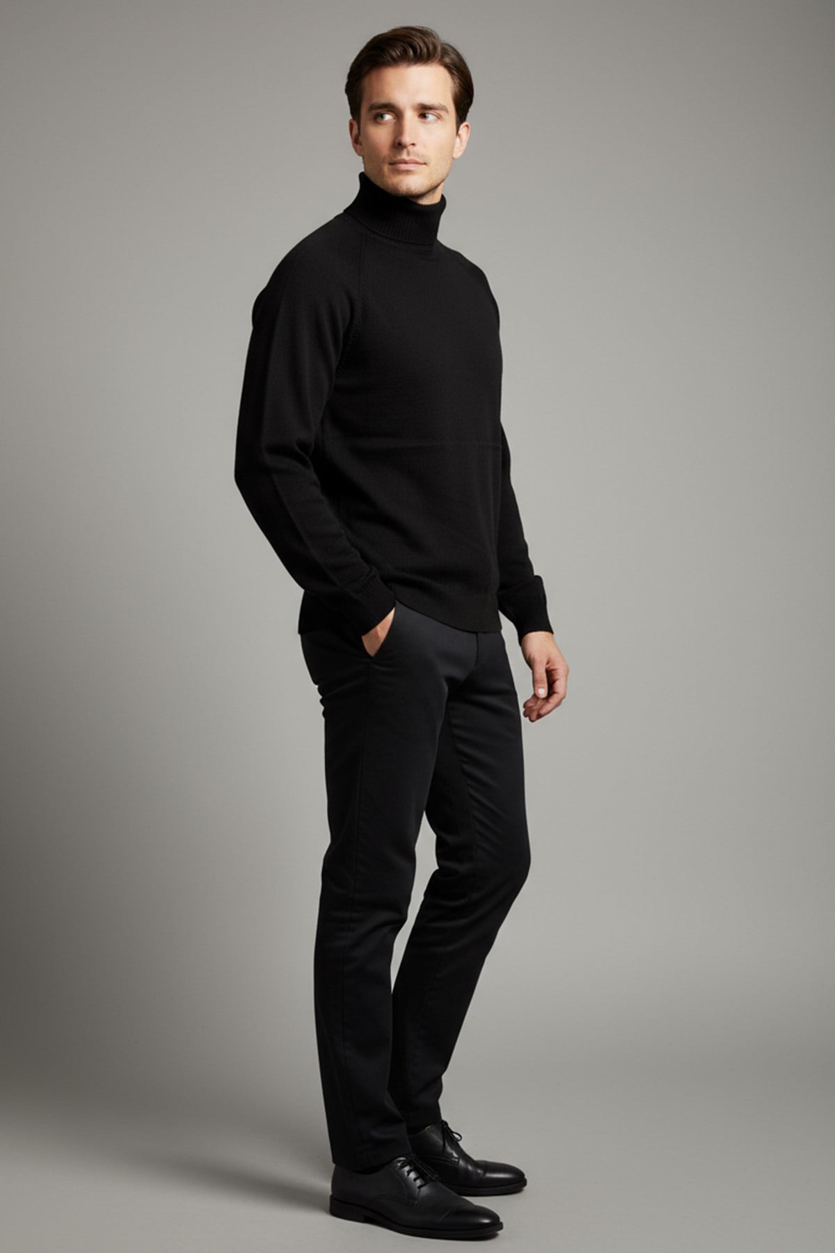 Chuba Erkek Balıkçı Yaka Standart Fit İtalyan Reglan Triko Kazak Siyah 26W2013