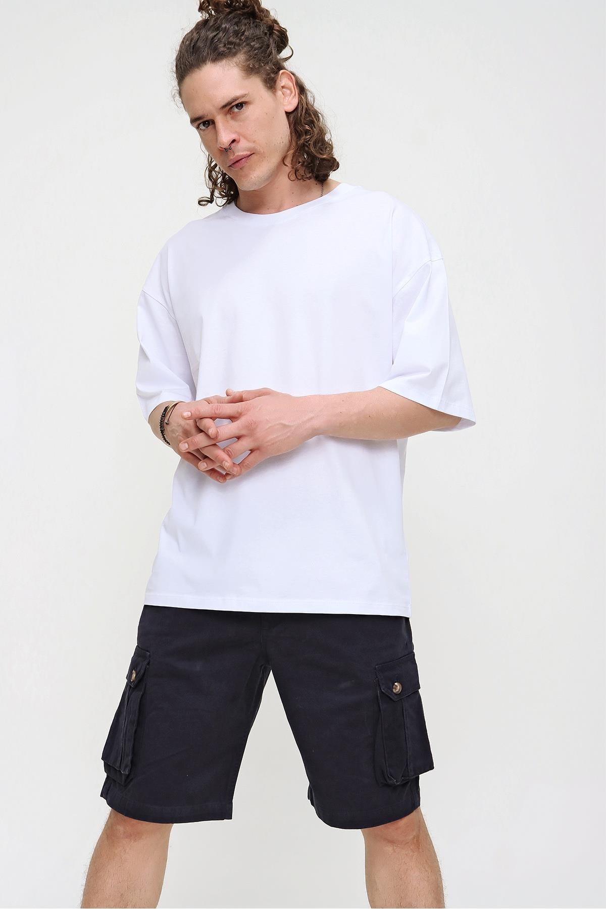 Chuba Erkek Beyaz Bisiklet Yaka Oversize Basic Pamuklu T-Shirt 21S102