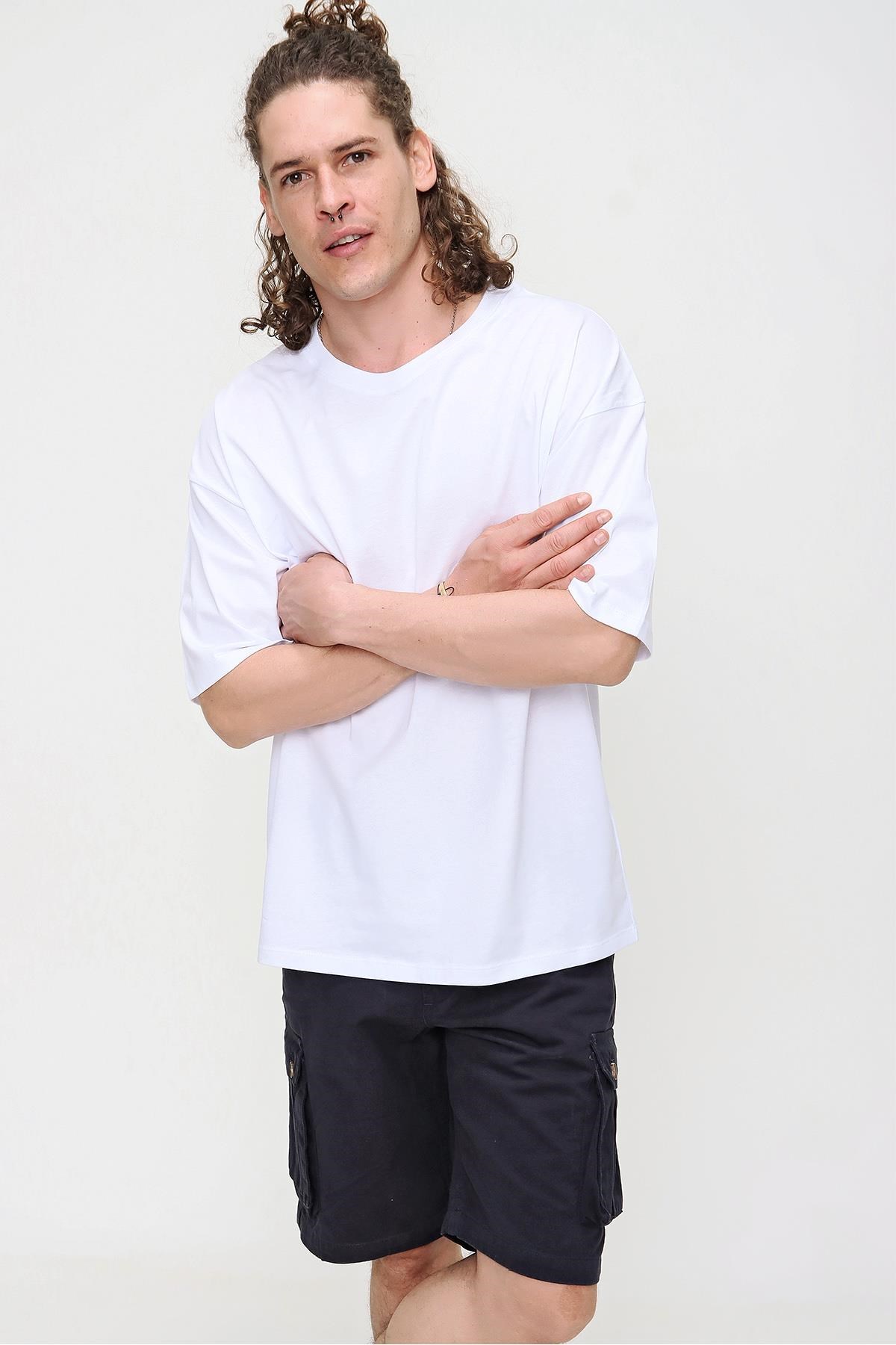Chuba Erkek Beyaz Bisiklet Yaka Oversize Basic Pamuklu T-Shirt 21S102