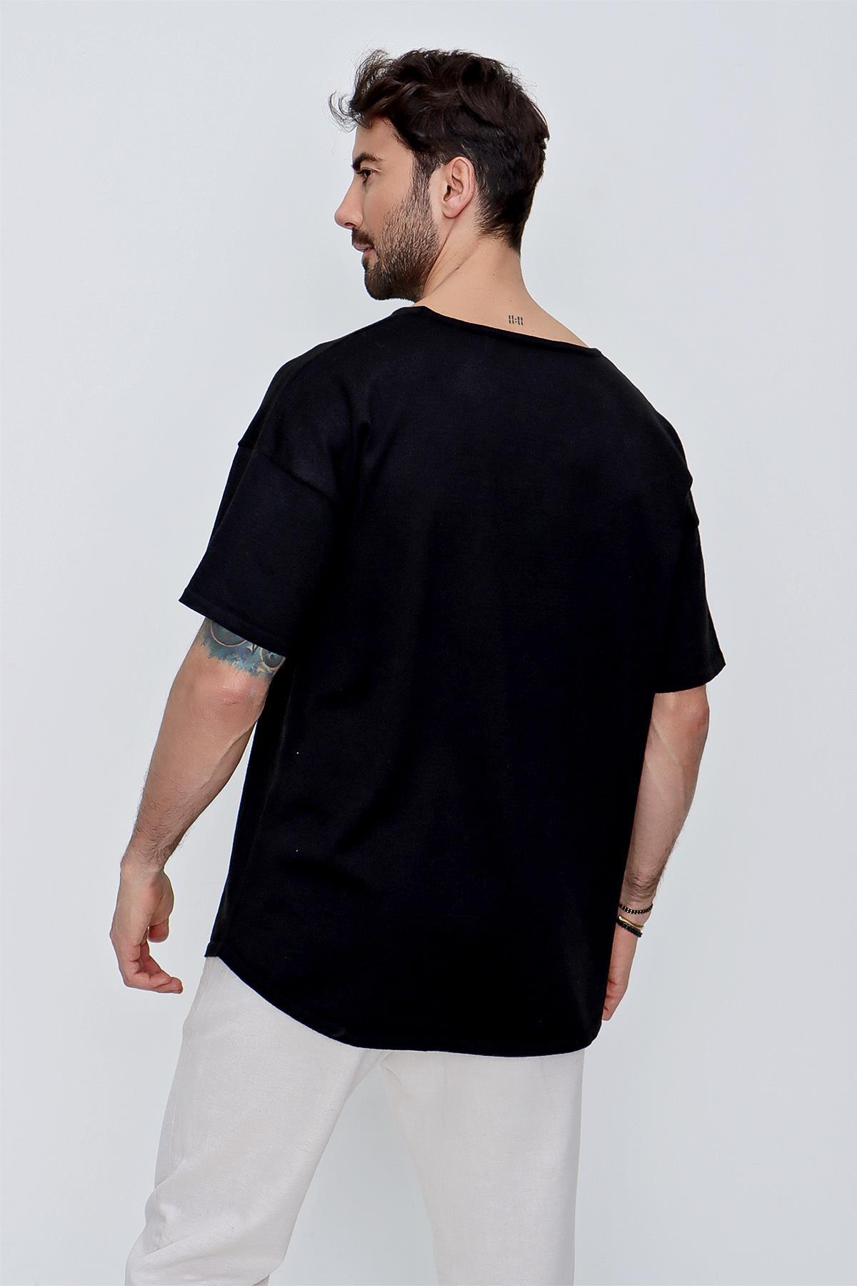 Chuba Erkek Bisiklet Yaka Oversize Fit Pamuklu İnce Triko T-Shirt Siyah  22SM205