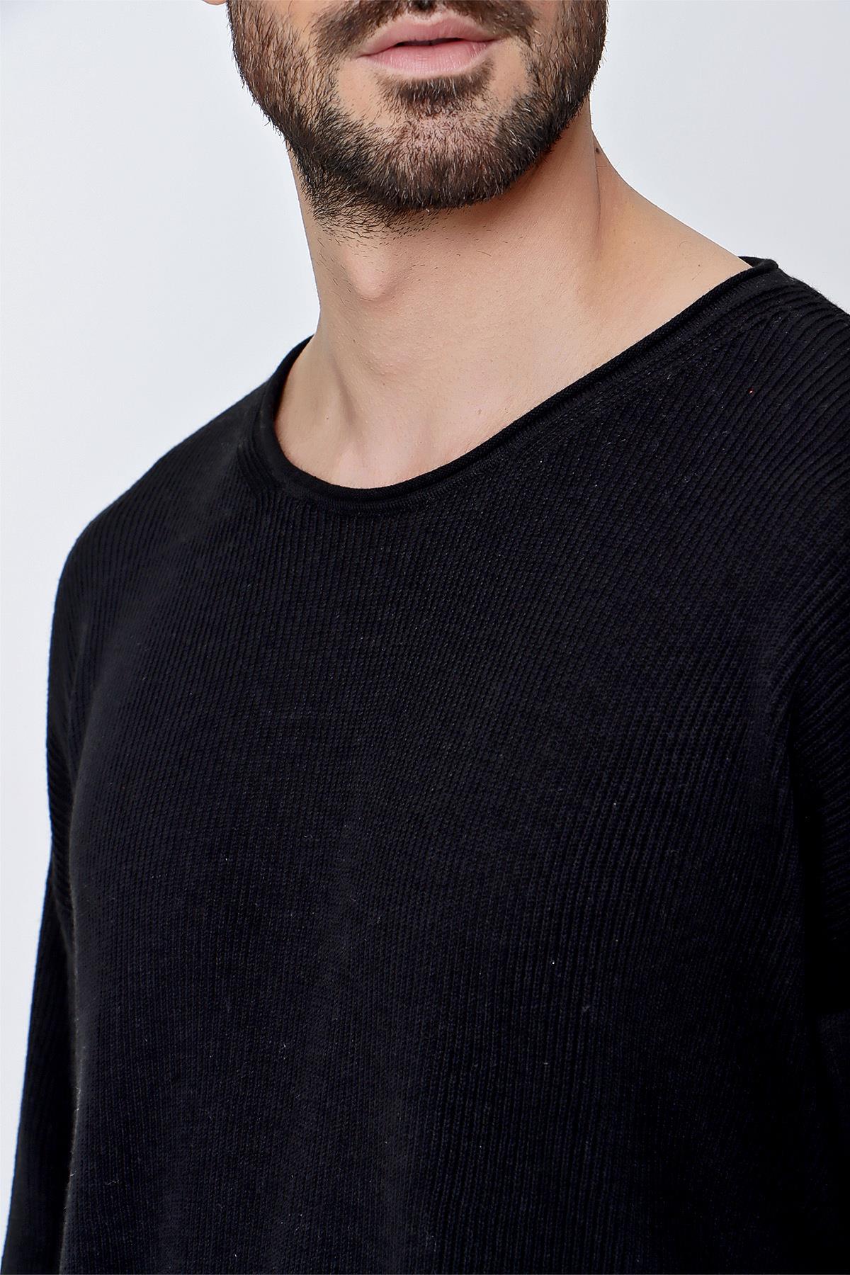 Chuba Erkek Bisiklet Yaka Pamuklu Salaş Triko Kazak Siyah  22SM213