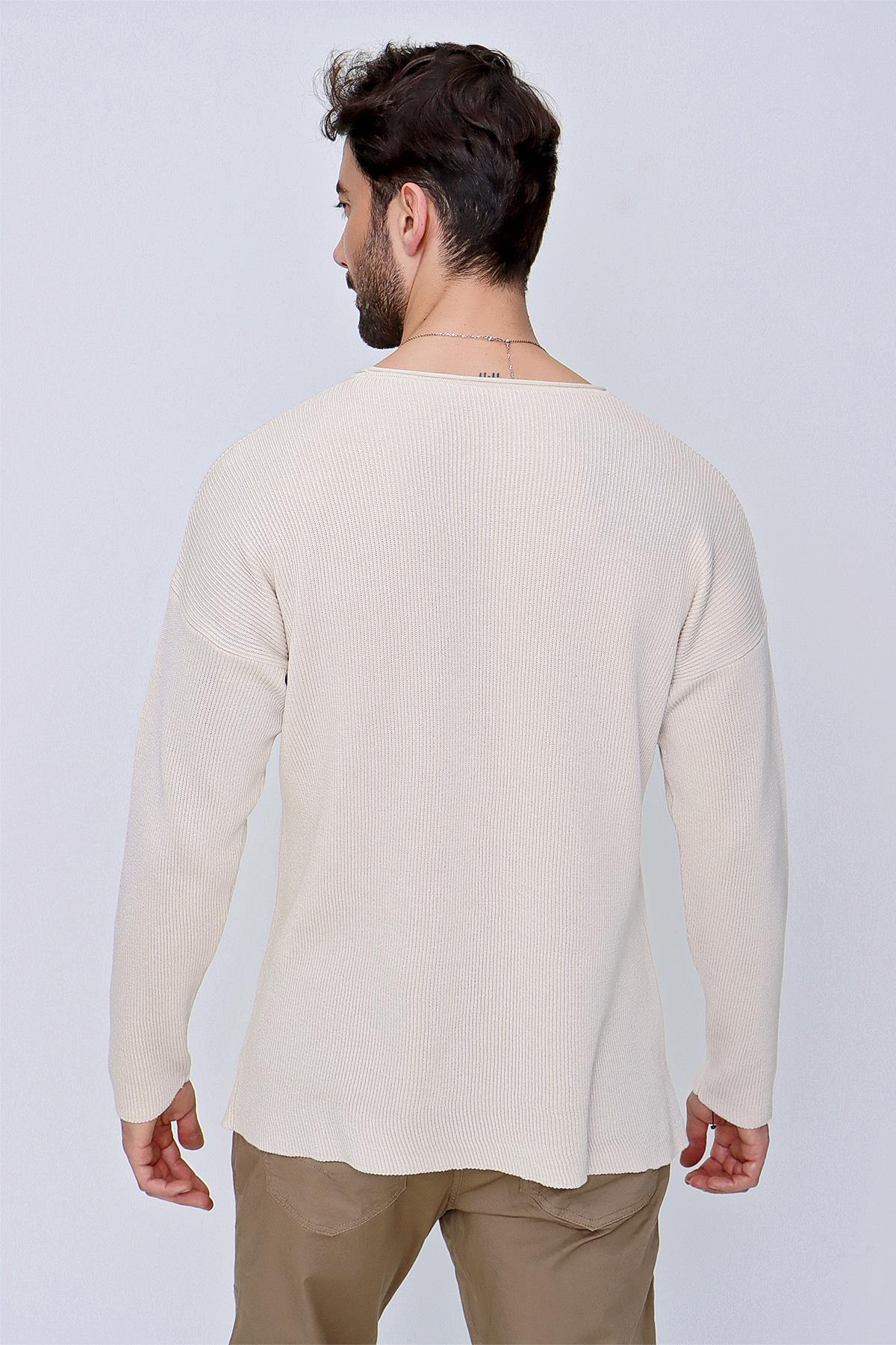 Chuba Erkek Bisiklet Yaka Pamuklu Salaş Triko Kazak Bej  22SM213