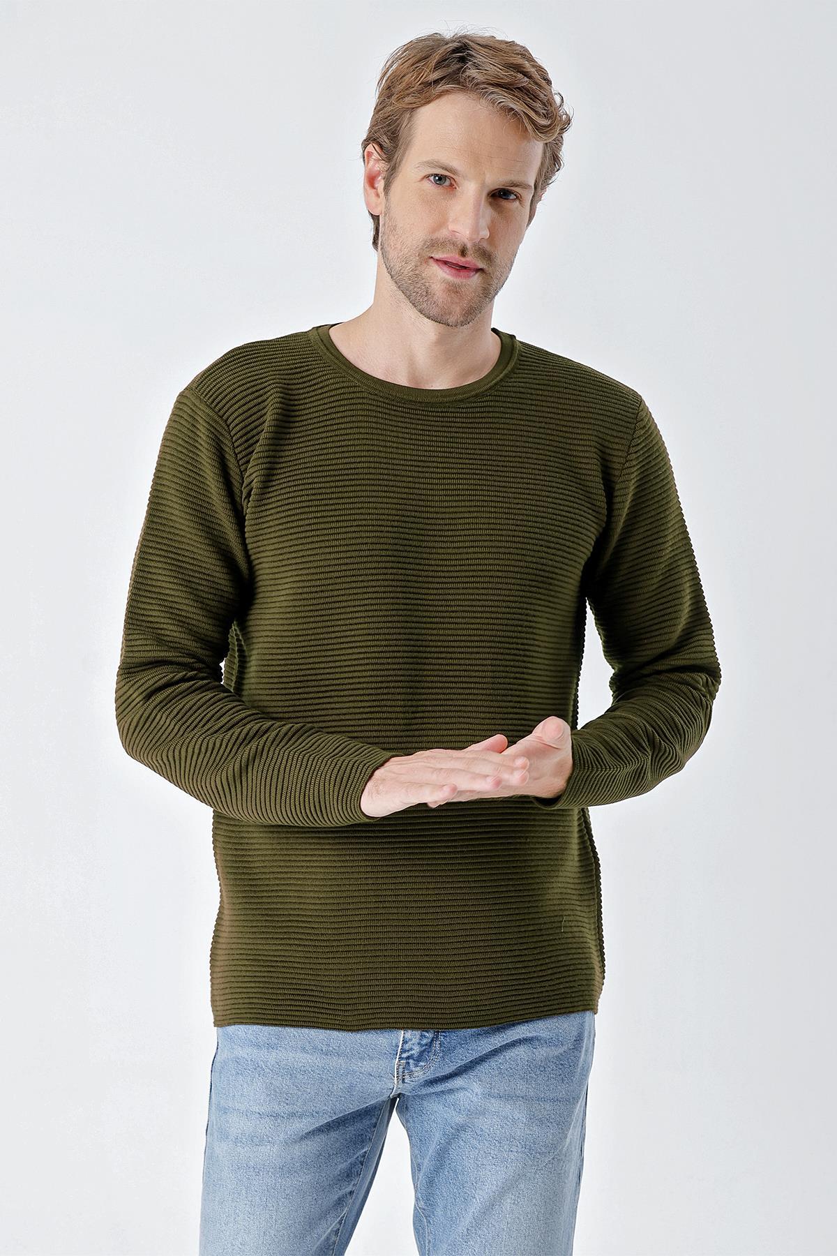 Chuba Erkek Bisiklet Yaka Standart Fit Dokulu Casual Triko Kazak Koyu Haki 24W201