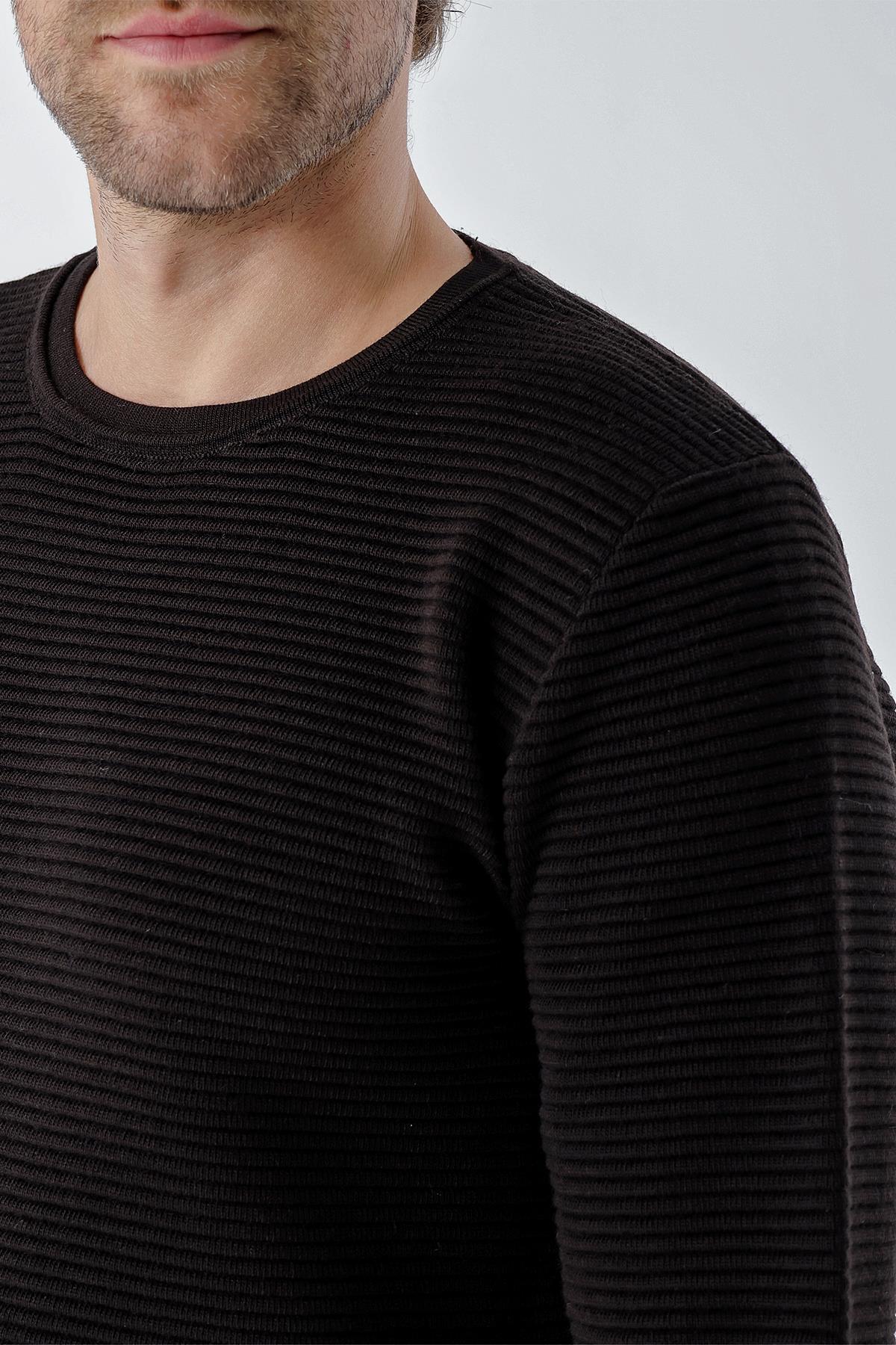 Chuba Erkek Bisiklet Yaka Standart Fit Dokulu Casual Triko Kazak Siyah 24W201