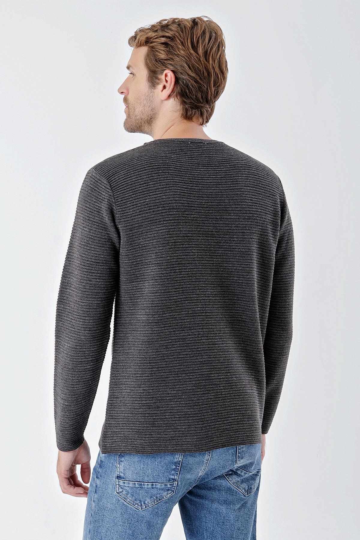 Chuba Erkek Bisiklet Yaka Standart Fit Dokulu Casual Triko Kazak Antrasit 24W201