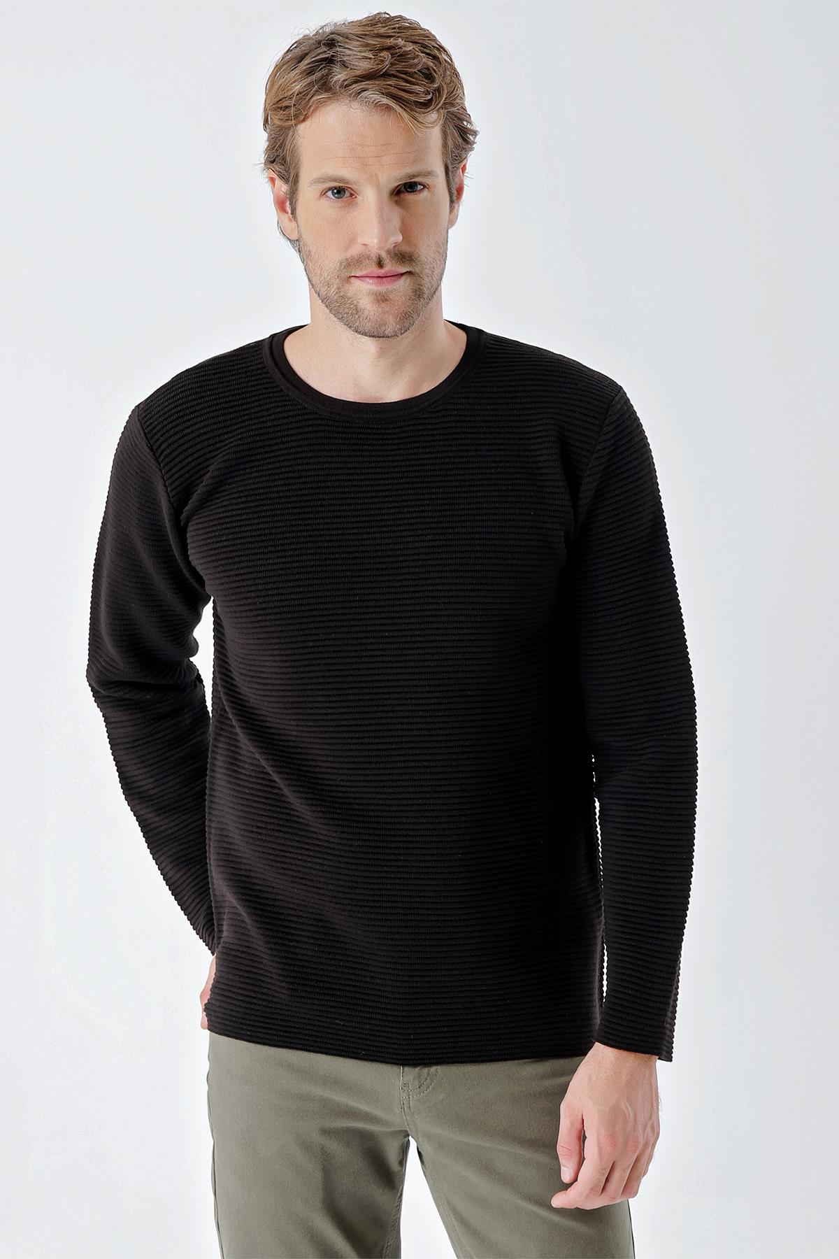 Chuba Erkek Bisiklet Yaka Standart Fit Dokulu Casual Triko Kazak Siyah 24W201