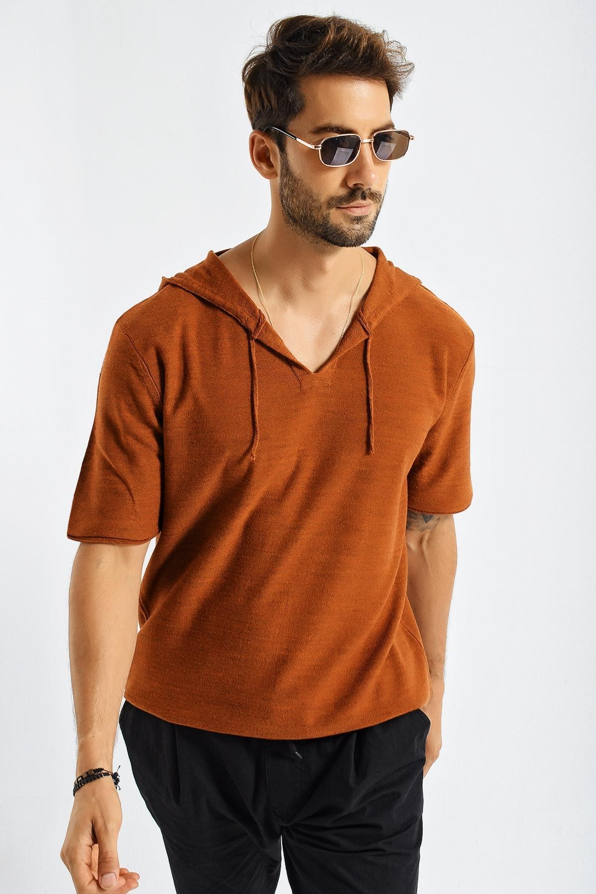 Chuba Erkek Kapüşonlu Kısa Kollu Oversize Triko Kazak 21W302