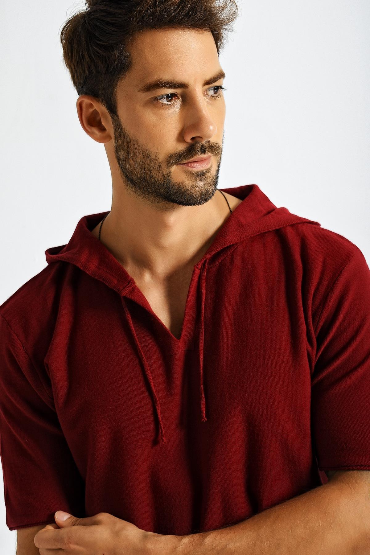 Chuba Erkek Kapüşonlu Kısa Kollu Oversize Triko Kazak 21W302