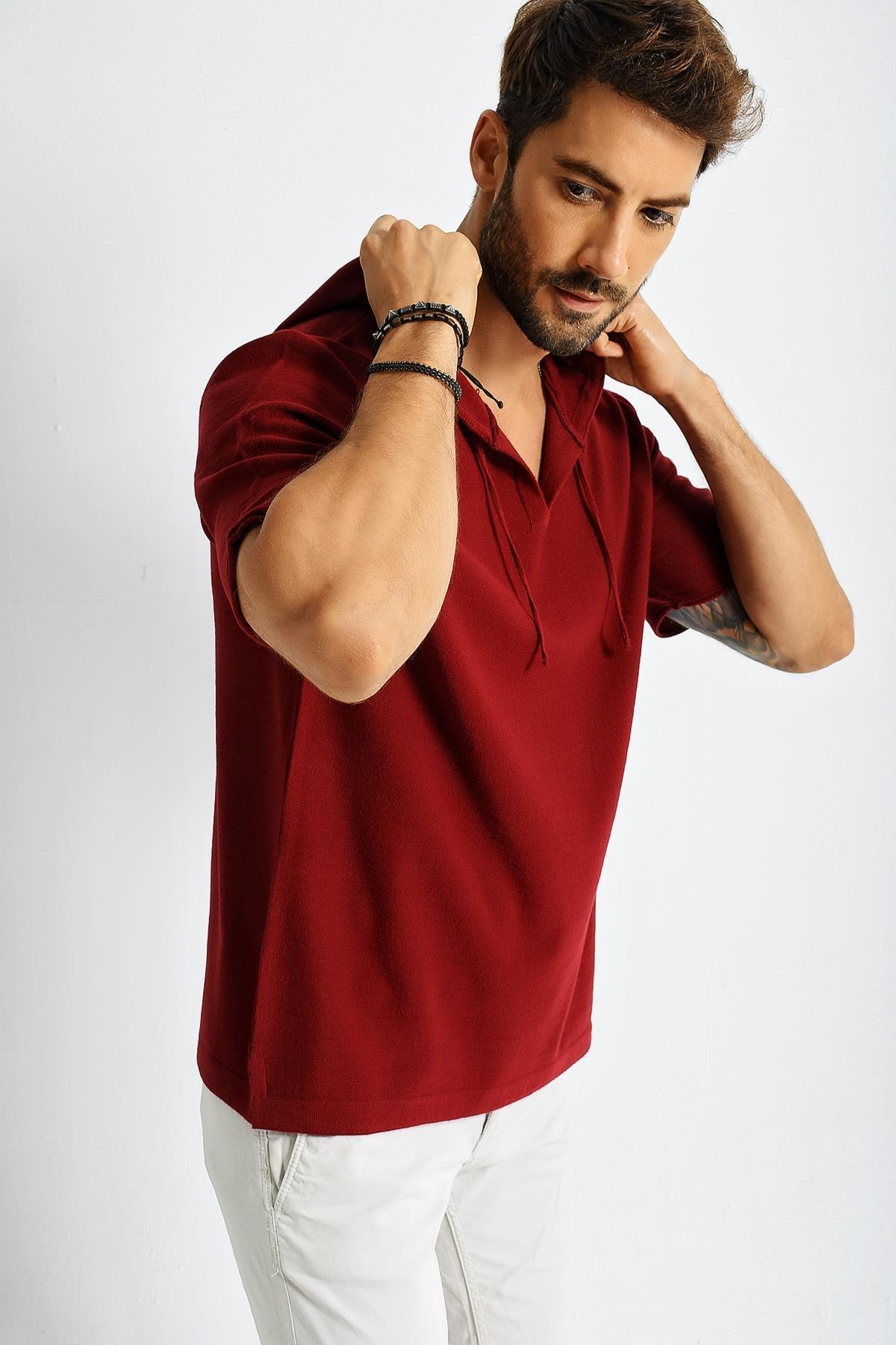 Chuba Erkek Kapüşonlu Kısa Kollu Oversize Triko Kazak 21W302