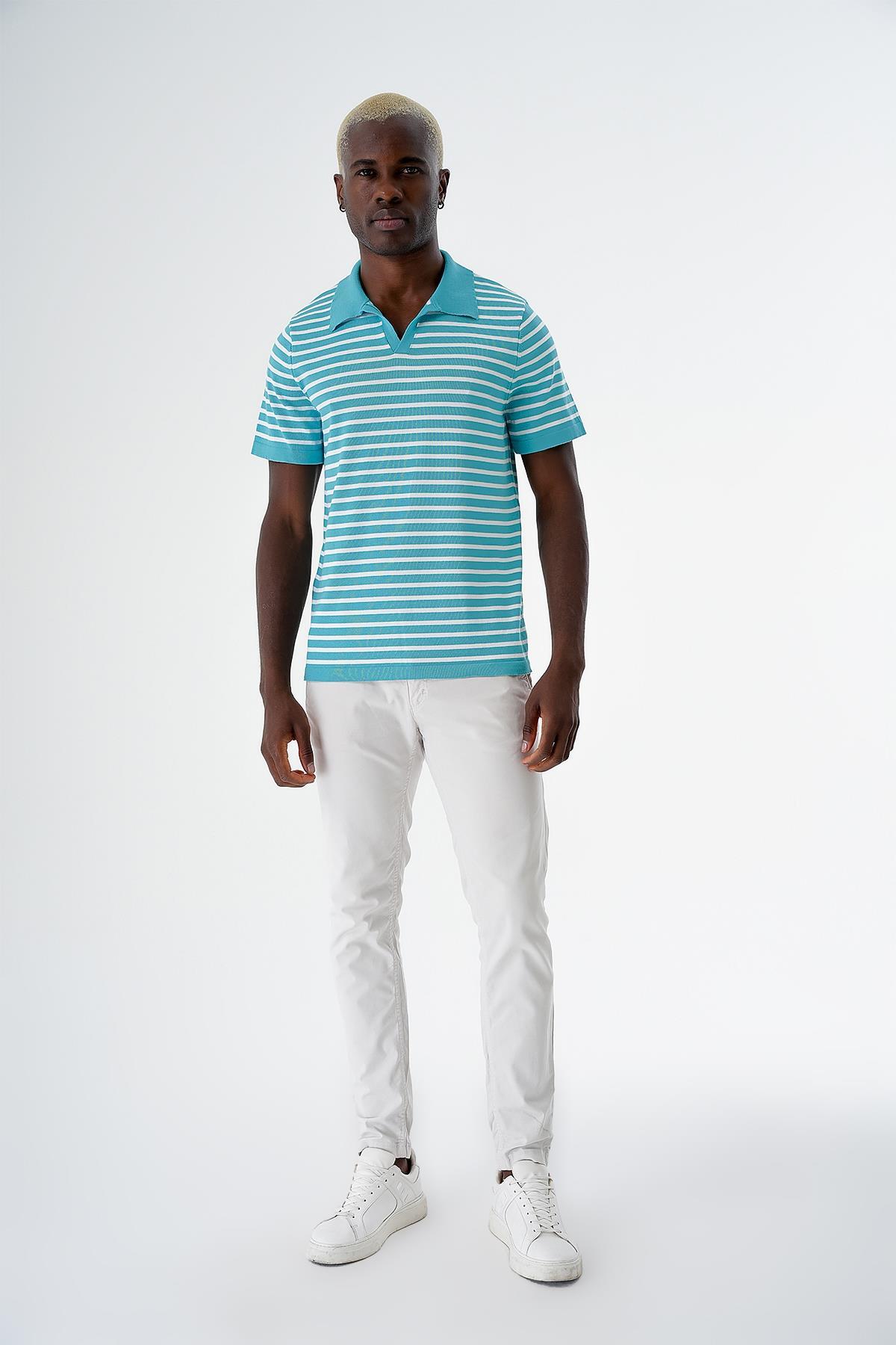 Chuba Erkek Polo Yaka Çizgili Regular Fit İnce Triko T-Shirt Turkuaz-Beyaz 24S263