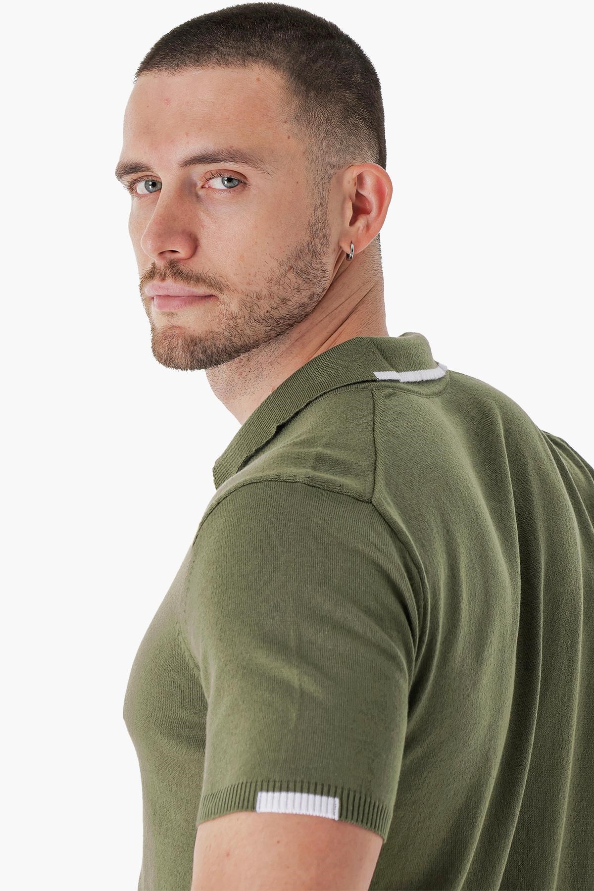 Chuba Erkek Polo Yaka Kontrast Çizgi Detaylı Pamuklu İnce Triko T-Shirt Haki  22SM209
