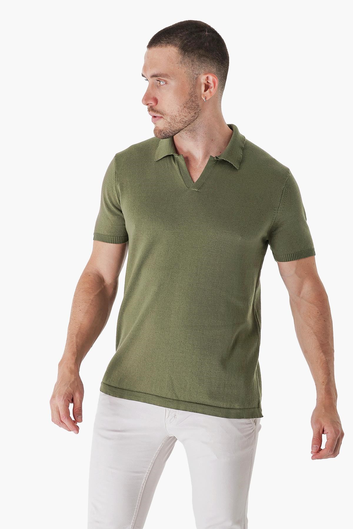 Chuba Erkek Polo Yaka Kontrast Çizgi Detaylı Pamuklu İnce Triko T-Shirt Haki  22SM209