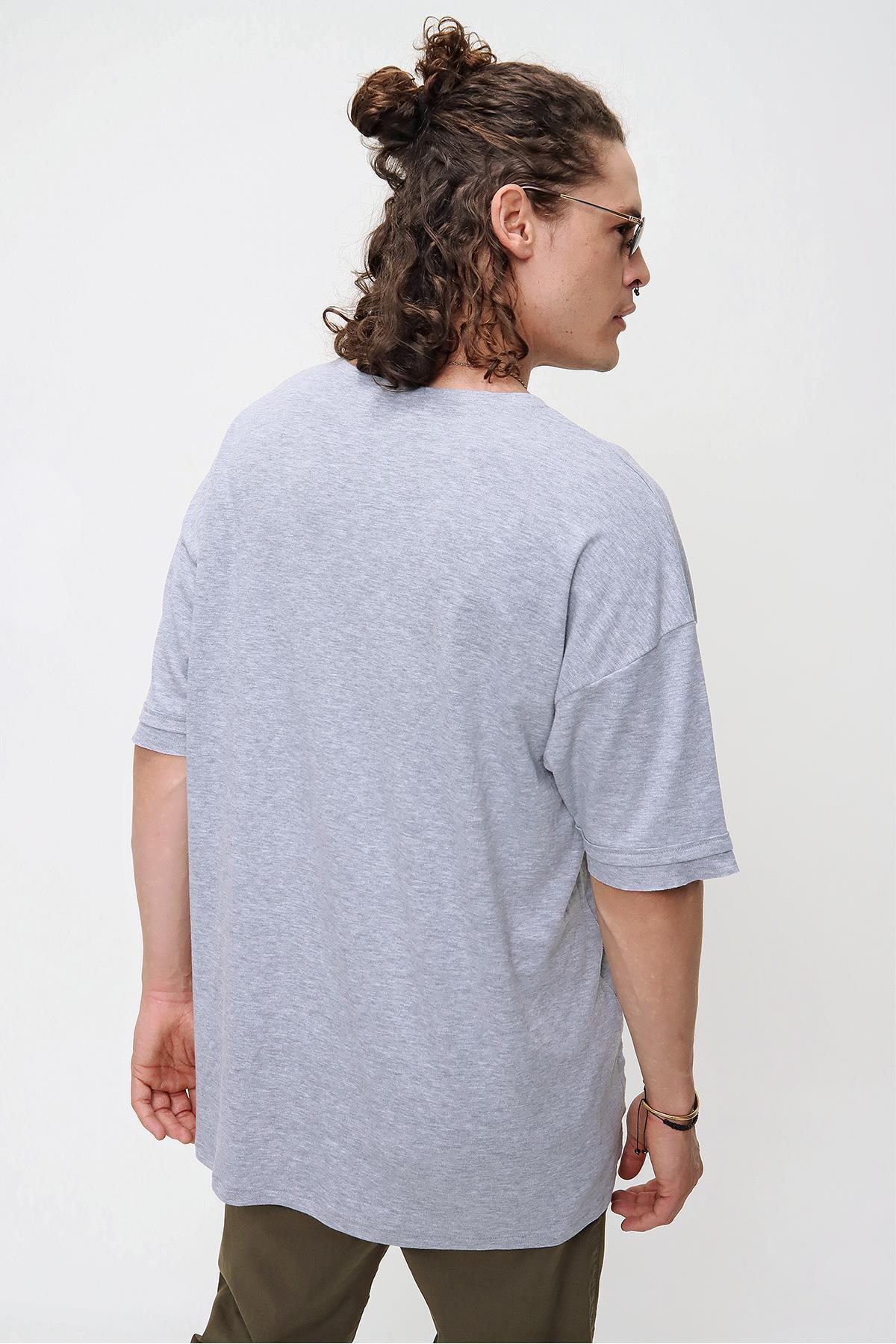 Chuba Erkek Premium Bisiklet Yaka Dokulu Oversize Spor Kesim t-Shirt 21S105