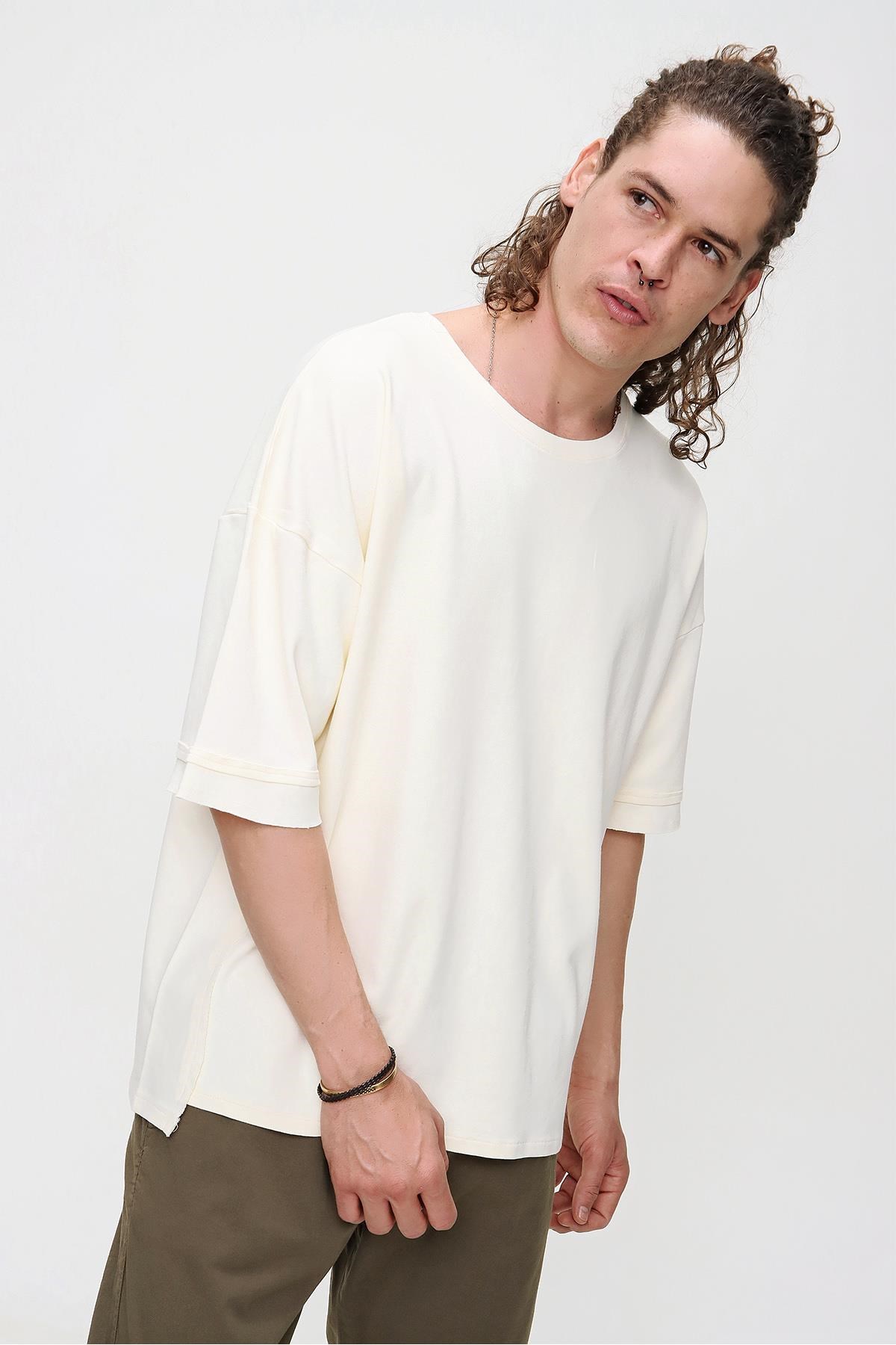 Chuba Erkek Premium Bisiklet Yaka Dokulu Oversize Spor Kesim t-Shirt 21S105