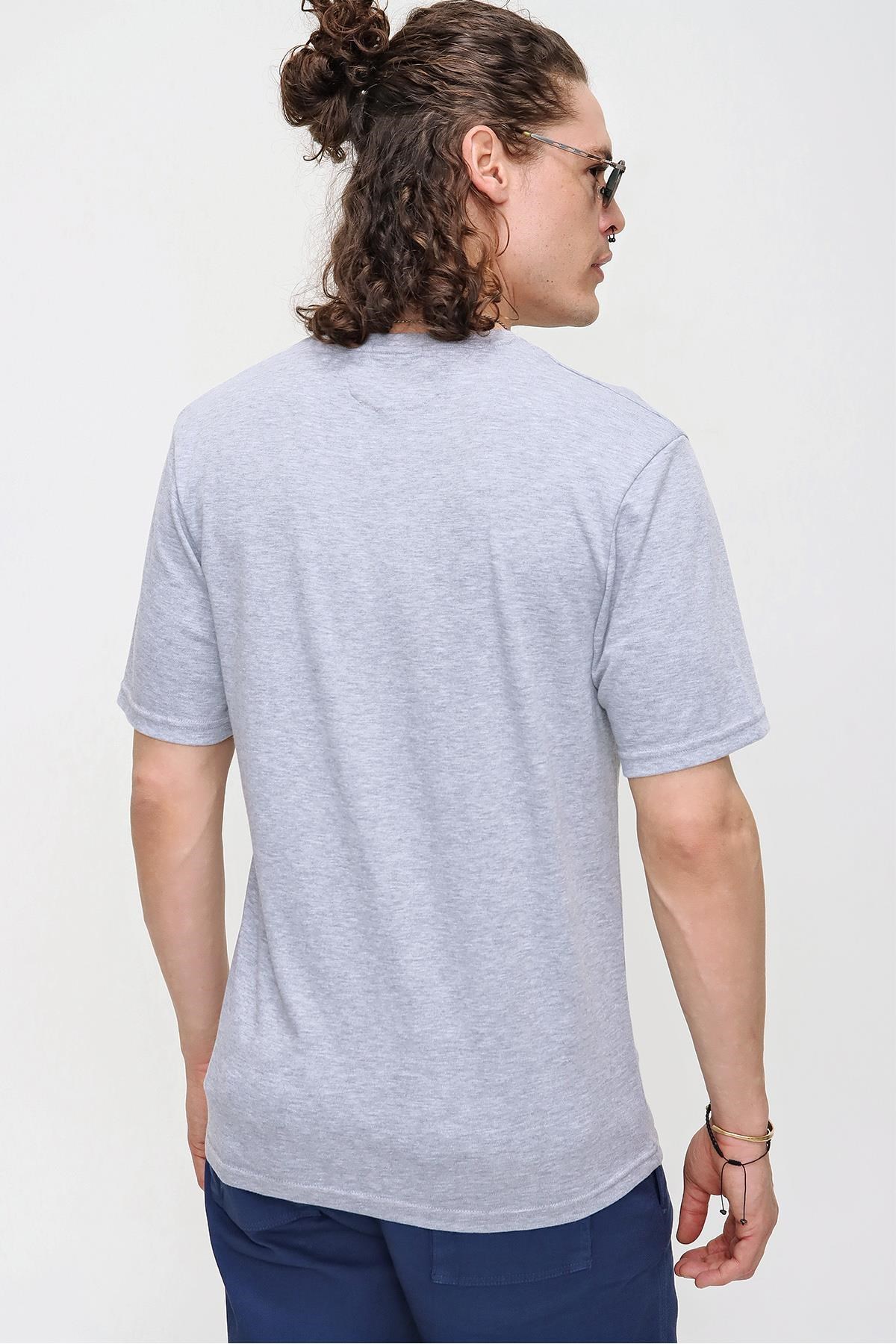 Chuba Erkek Premium Bisiklet Yaka Dokulu Regular Fit Basic T-Shirt 21S103