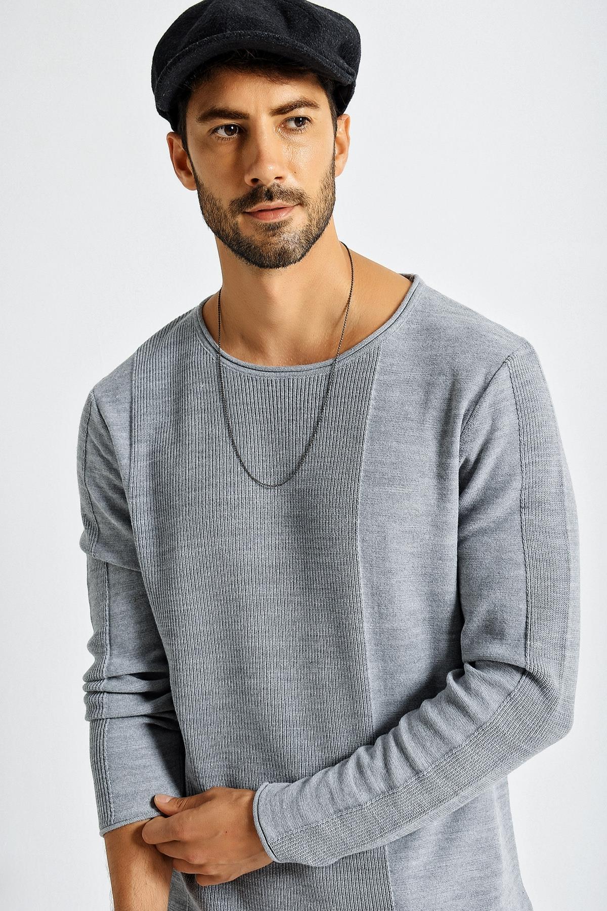 Chuba Erkek Roll Yaka Panel Desen İnce Spor Triko Kazak 21W306