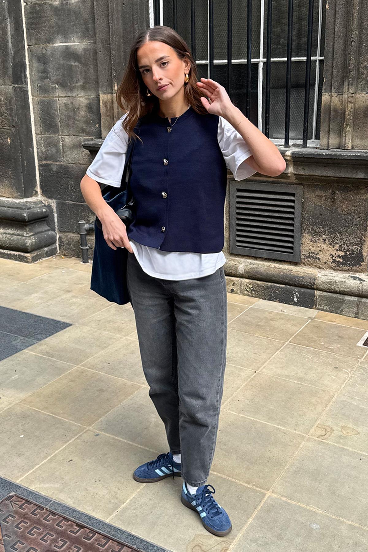 Chuba Kadın Bisiklet Yaka Gümüş Düğme Aksesuarlı Triko Yelek Lacivert 26W3035