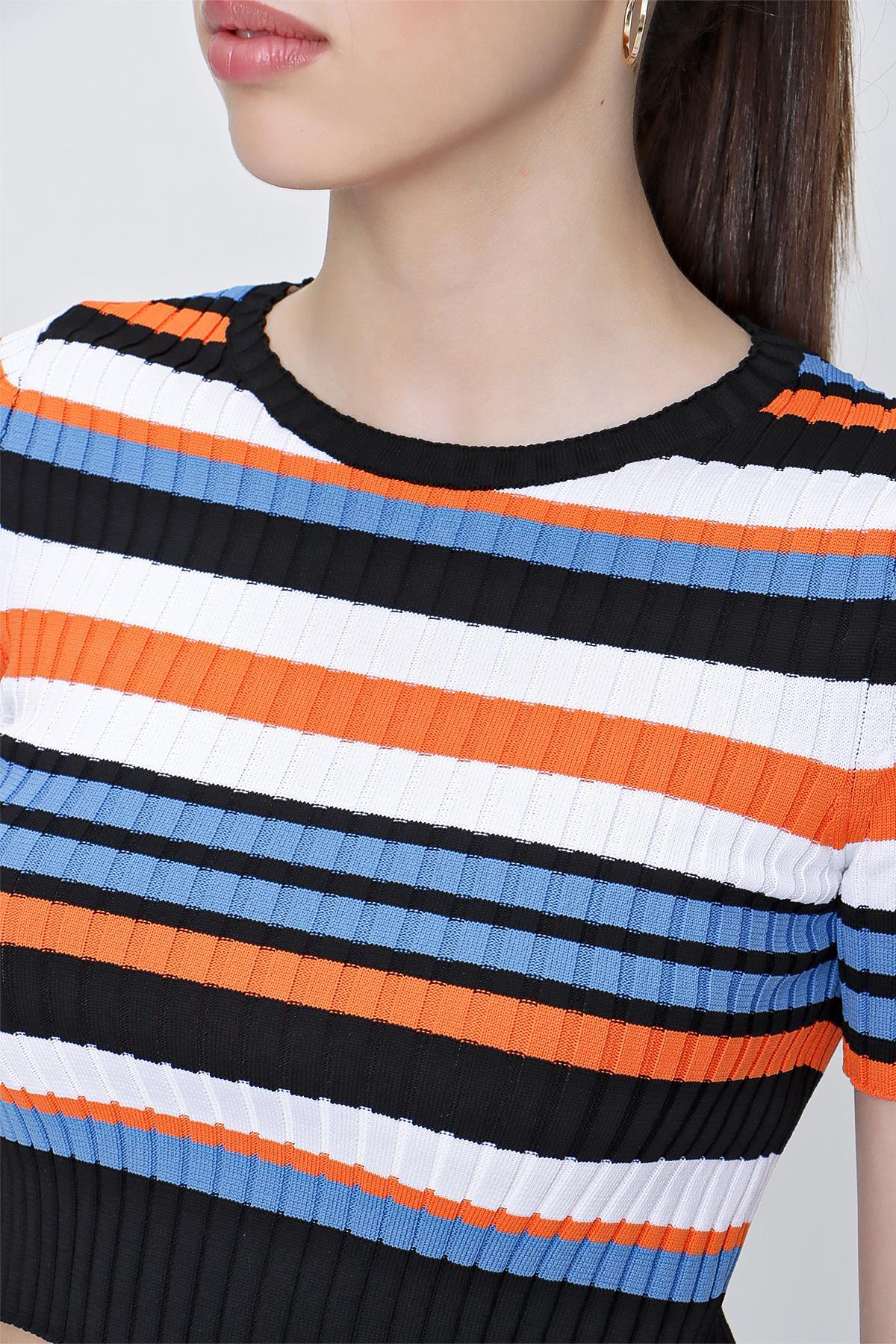 Chuba Kadın Çizgili Kısa Kollu Triko Crop Top Turuncu-Siyah 22SW367