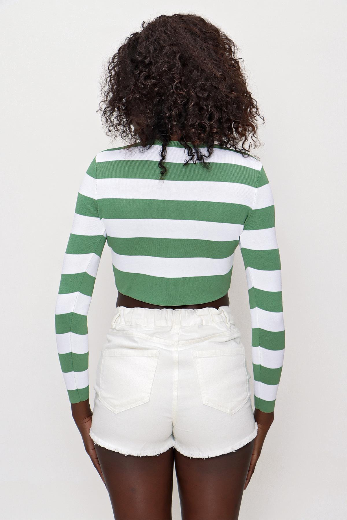 Chuba Kadın Çizgili Triko Crop Top Yeşil-Ekru 22SW303