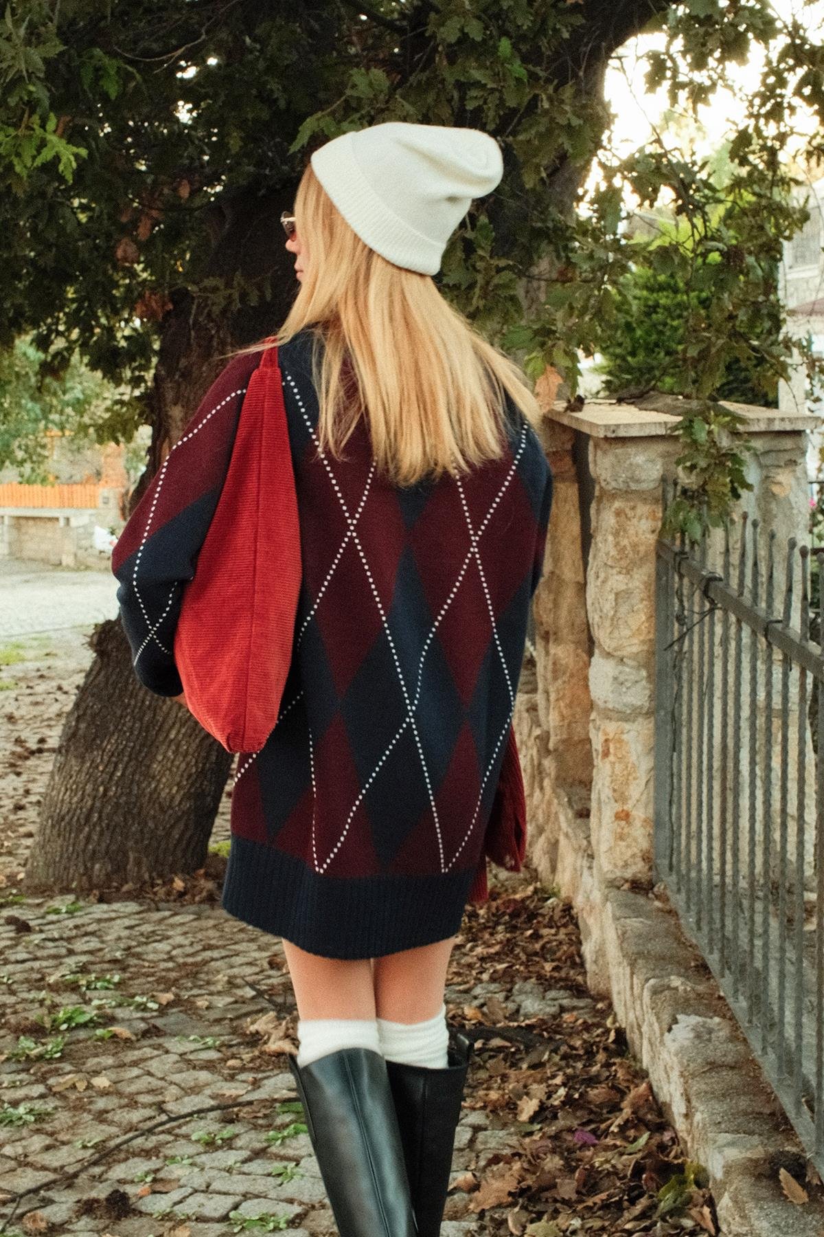 Chuba Kadın Dik Yaka Baklava Desenli Kazak Elbise Lacivert-Bordo 26W3037