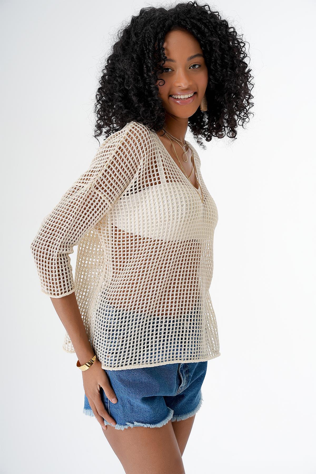 Chuba Kadın Geniş Kalıp V Yaka Ajurlu Transparan Triko Bluz Vanilya 24S154