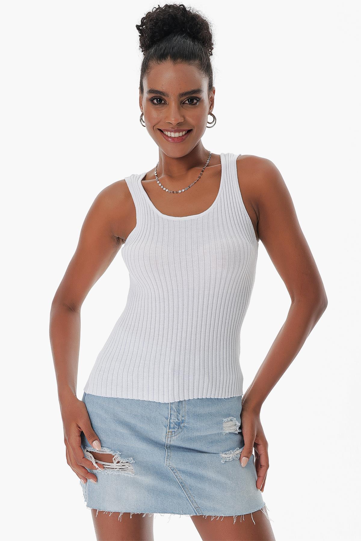 Chuba Kadın Havuz Yaka Fitilli İnce Pamuklu Triko Atlet Beyaz 23S1015