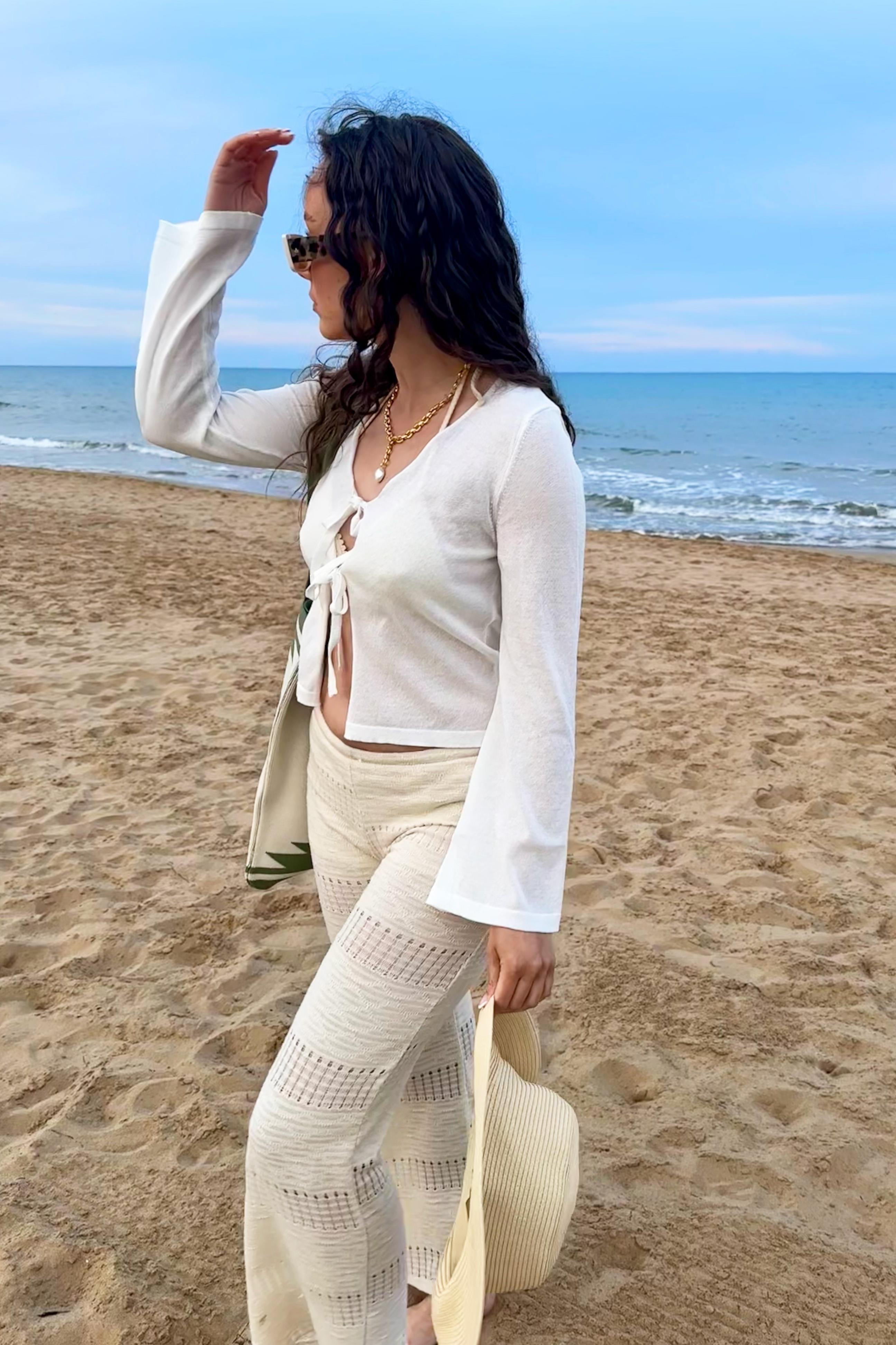 Chuba Kadın Önden Bağlamalı Standart Fit İnce Triko Bluz Beyaz 25S3022