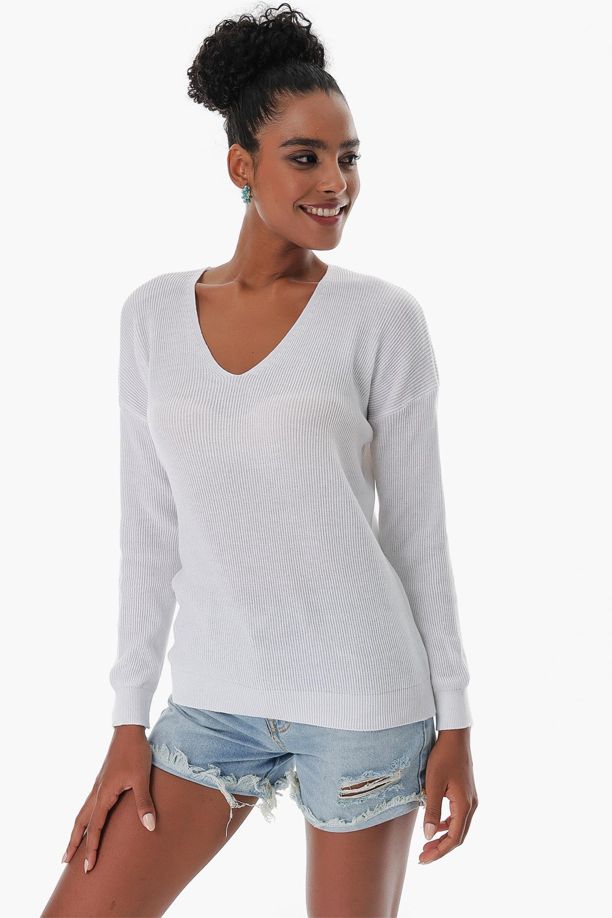 Chuba Kadın Pamuklu V Yaka Selanik Örgü Triko Kazak Beyaz 23S1004